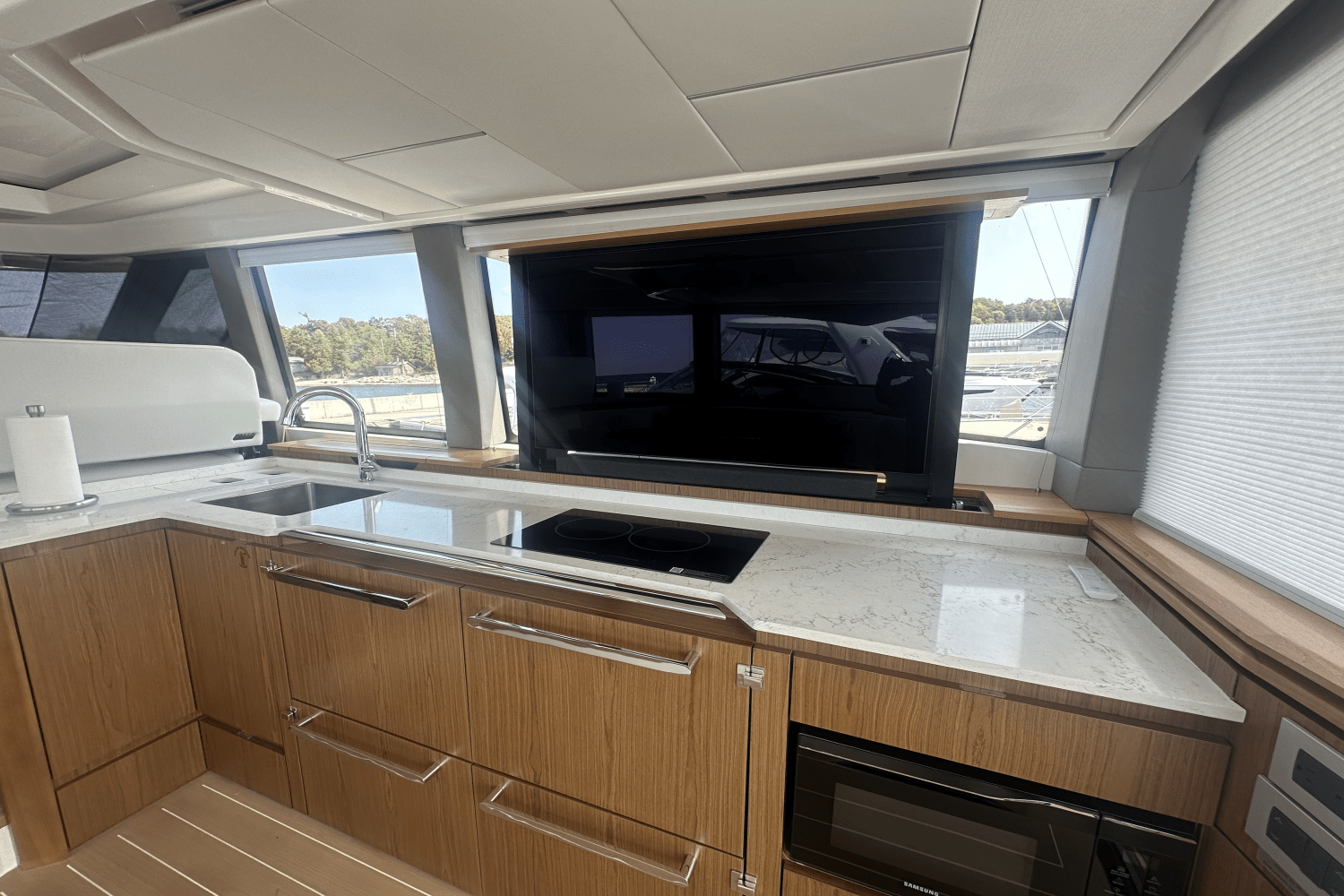 2025 Tiara Yachts EX60 Image Thumbnail #75