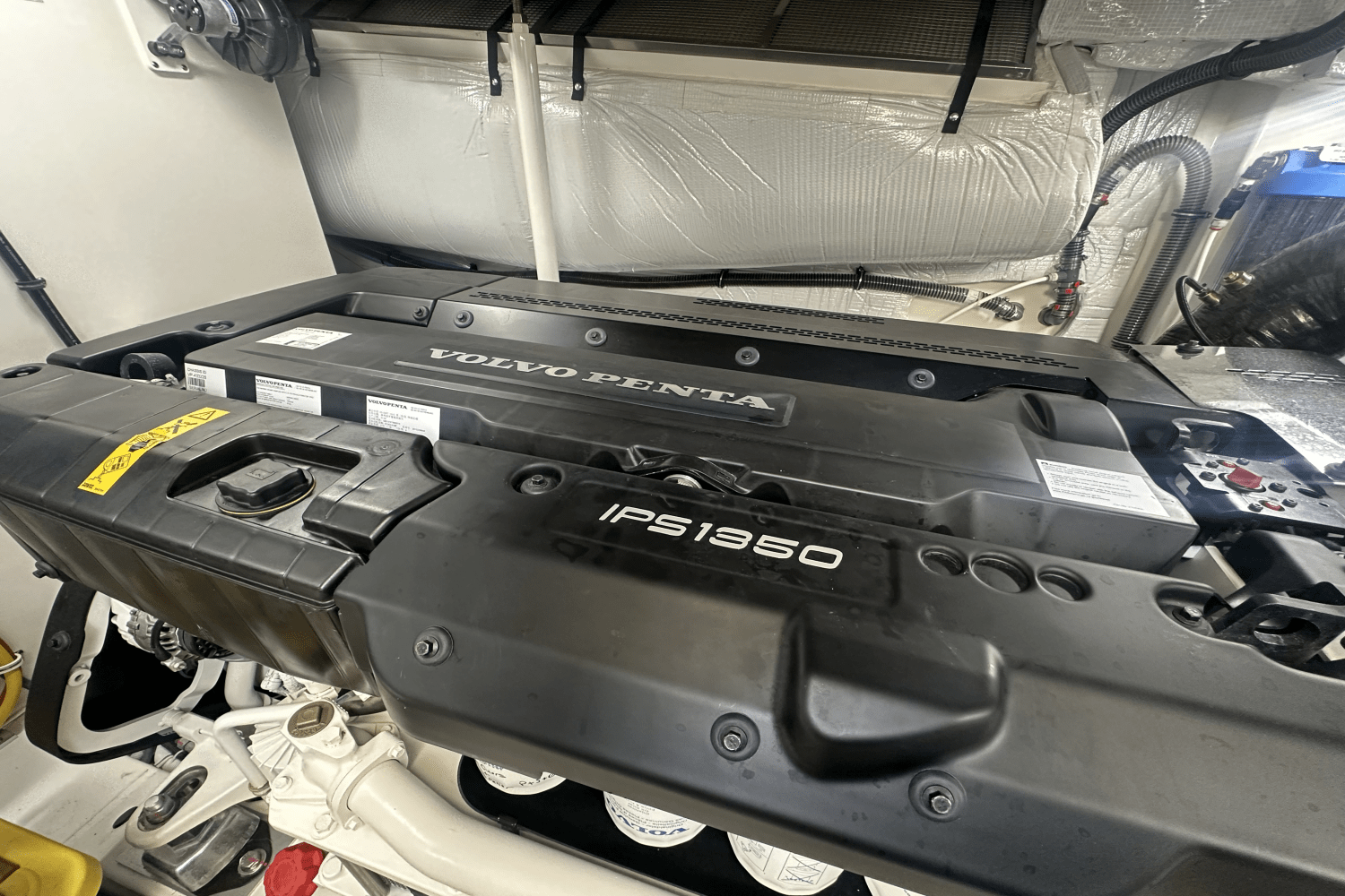 2025 Tiara Yachts EX60 Image Thumbnail #53