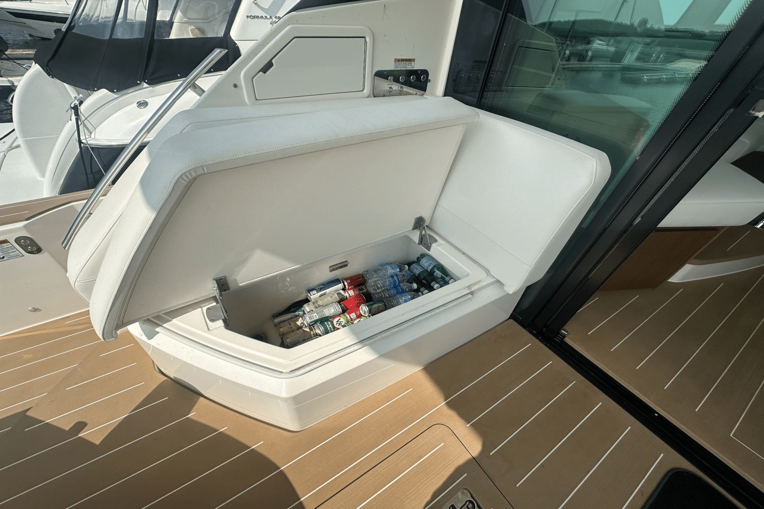 2025 Tiara Yachts EX60 Image Thumbnail #44