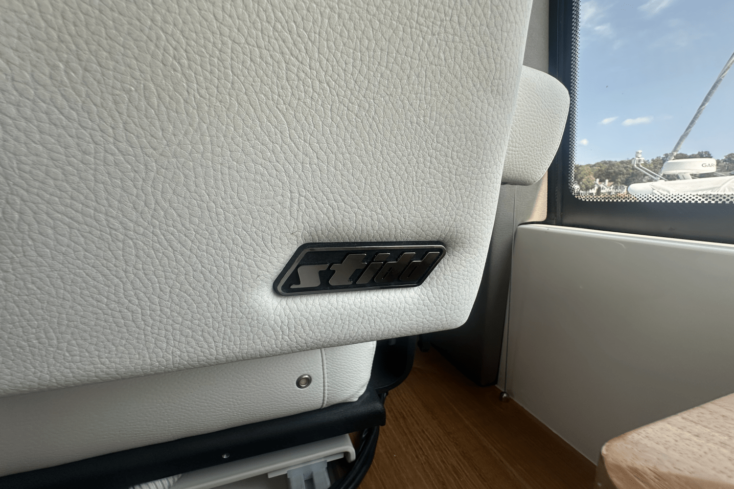 2025 Tiara Yachts EX60 Image Thumbnail #86