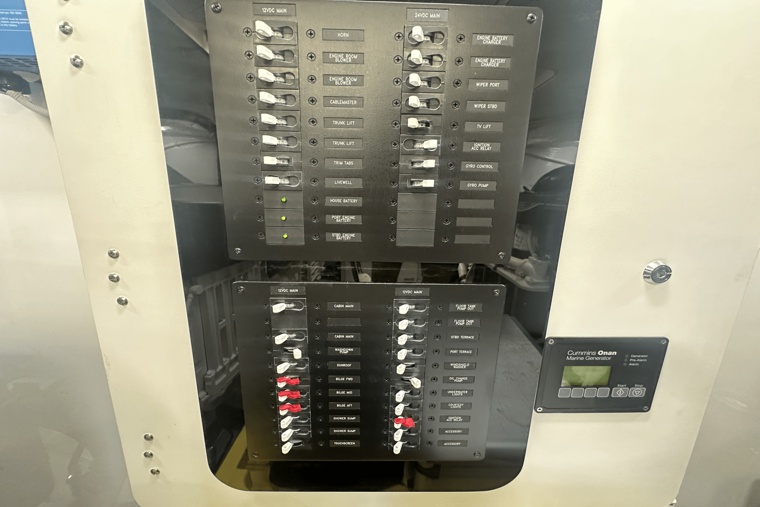 2025 Tiara Yachts EX60 Image Thumbnail #63
