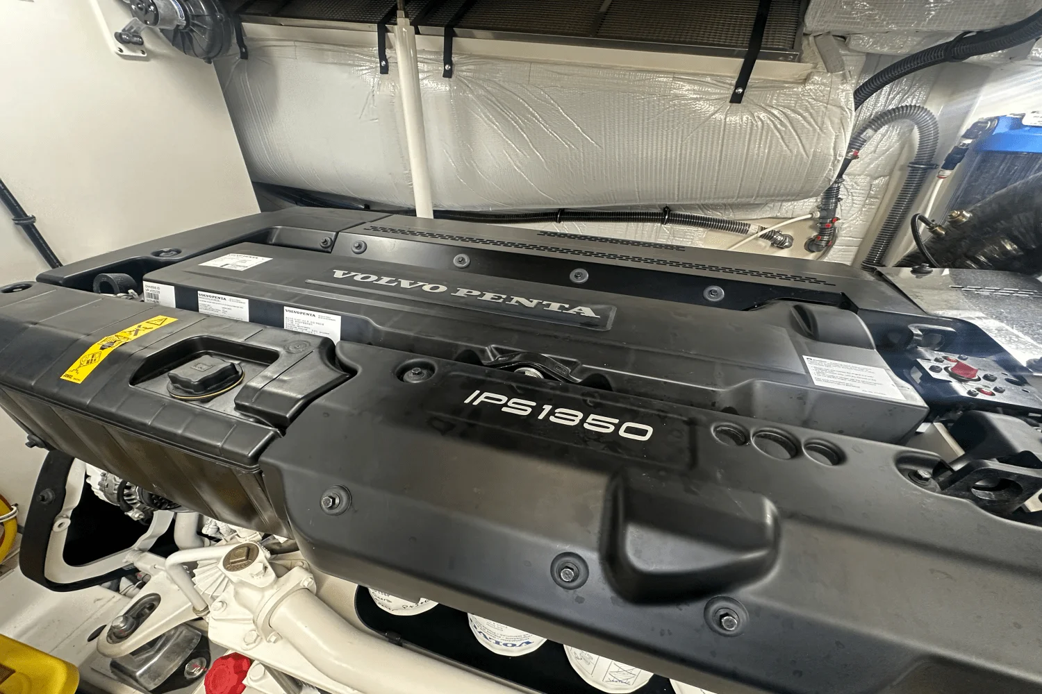 2025 Tiara Yachts EX 60 Image Thumbnail #38