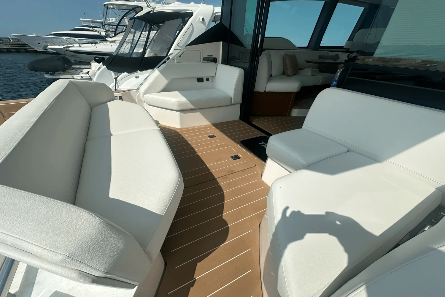 2025 Tiara Yachts EX 60 Image Thumbnail #26