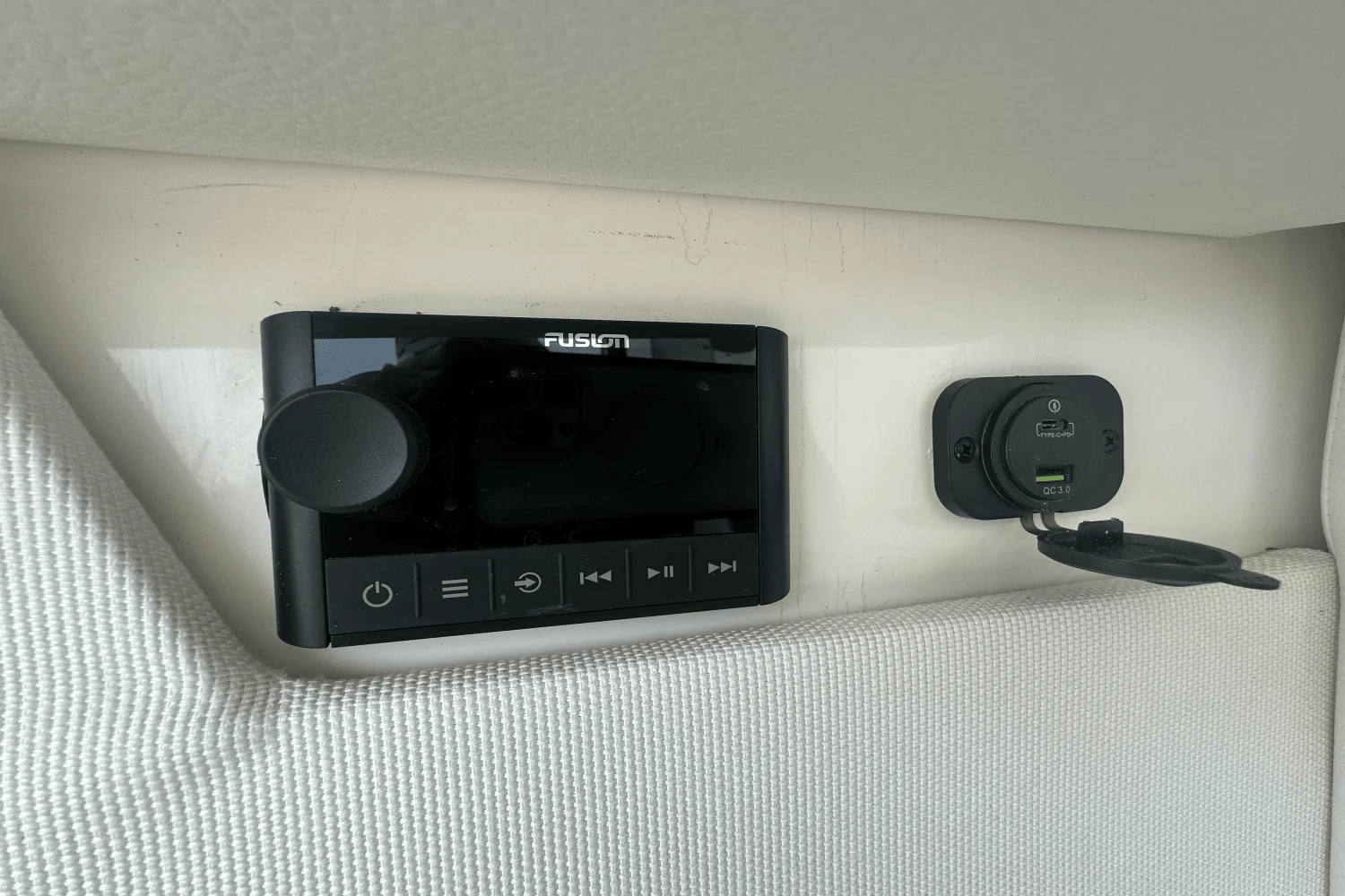 2025 Tiara Yachts EX 60 Image Thumbnail #33