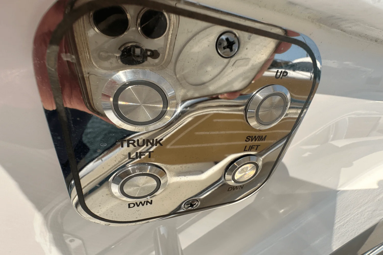 2025 Tiara Yachts EX 60 Image Thumbnail #21