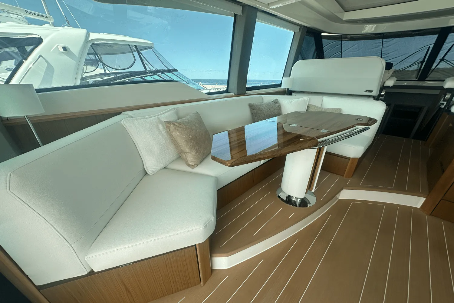 2025 Tiara Yachts EX60 Image Thumbnail #56