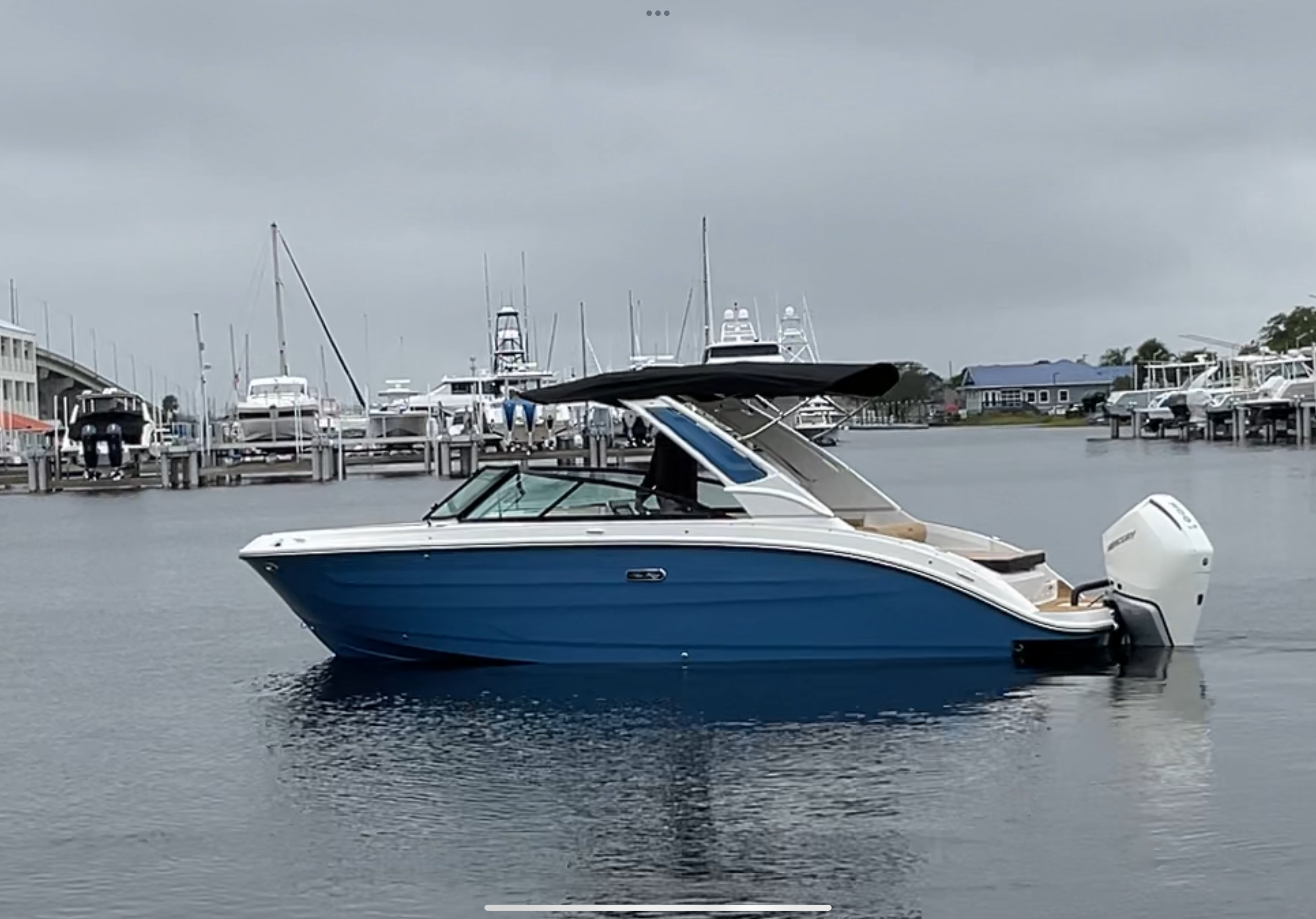 2026 Sea Ray SDX 250 Outboard Image Thumbnail #1