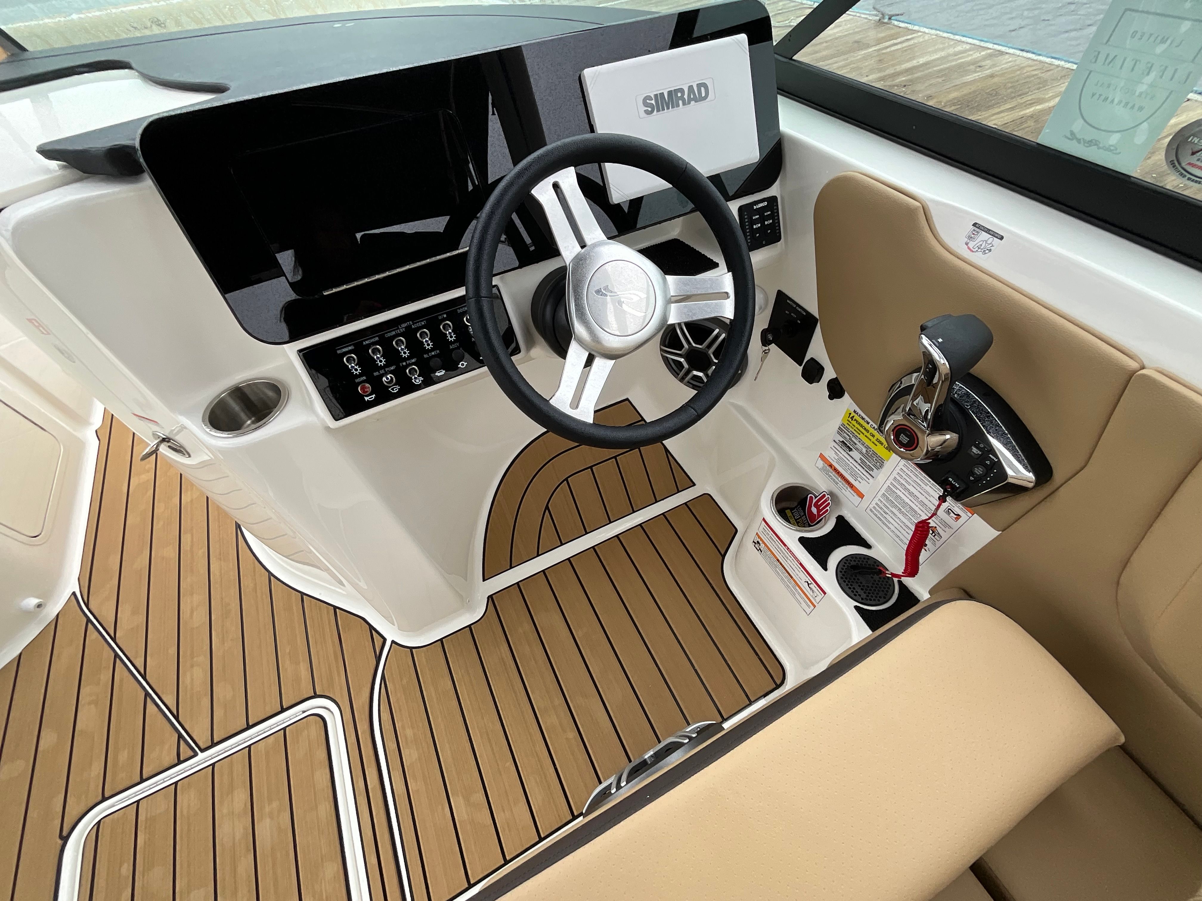 2026 Sea Ray SDX 250 Outboard Image Thumbnail #6