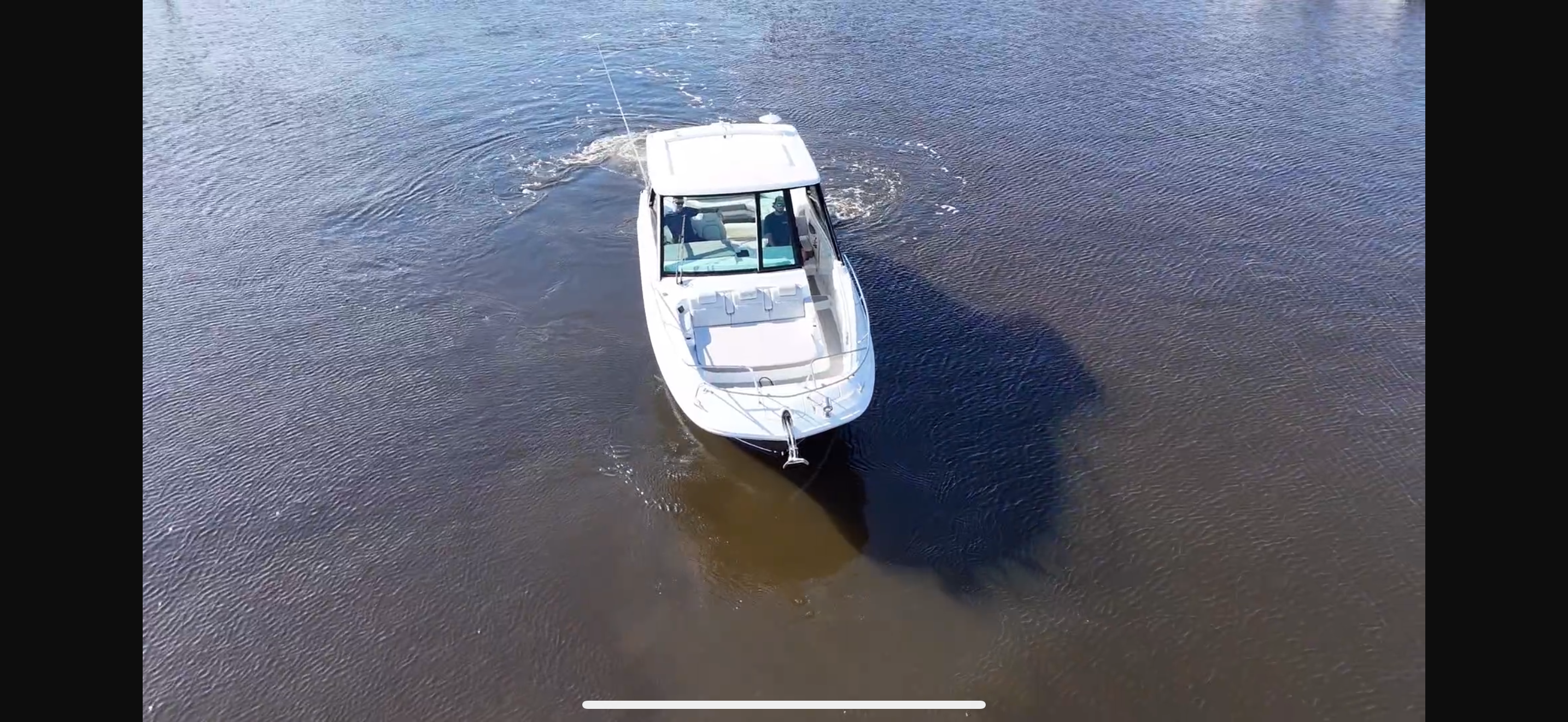 2026 Sea Ray Sundancer 320 Outboard Image Thumbnail #12