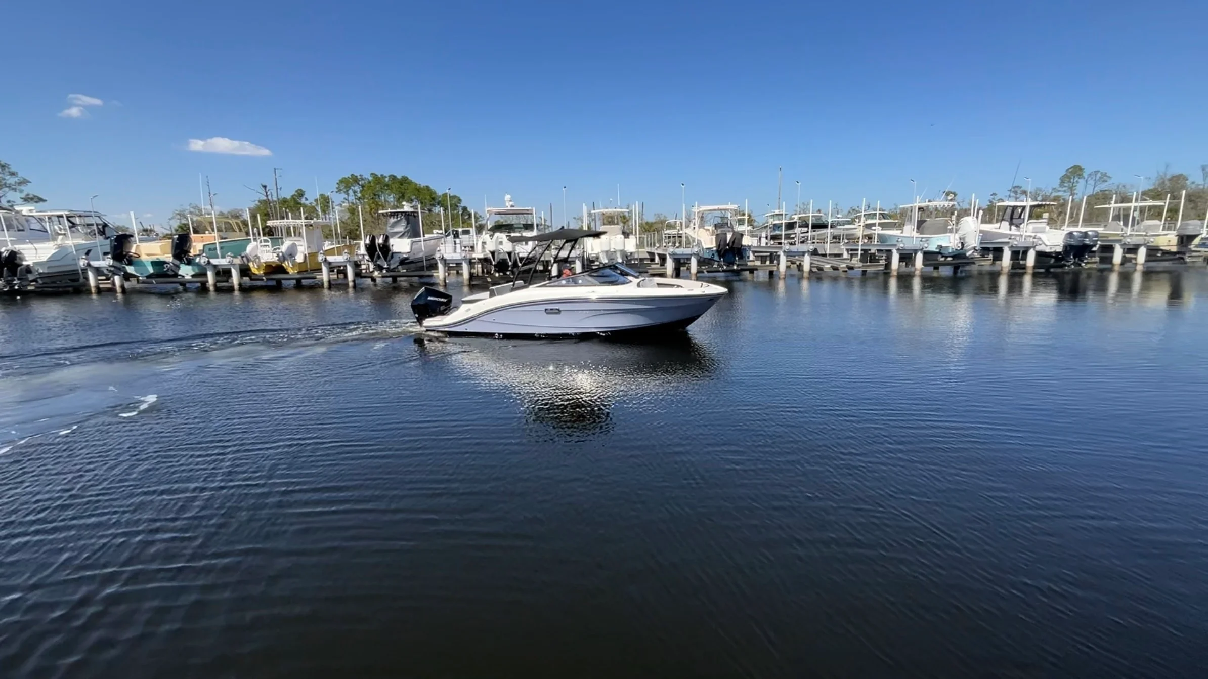 2026 Sea Ray SPX 210 Outboard Image Thumbnail #26