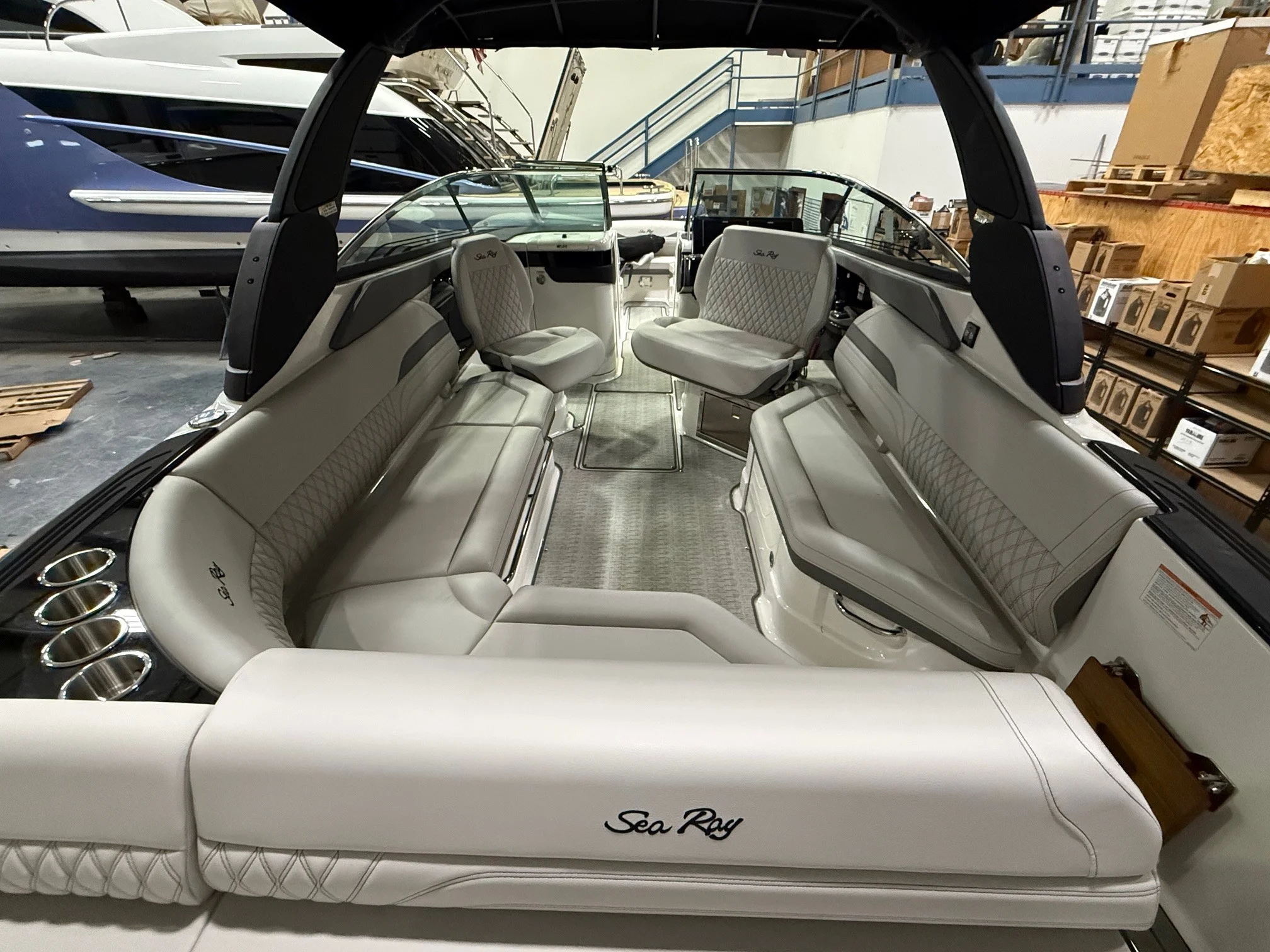 2026 Sea Ray SLX 280 Outboard Image Thumbnail #13