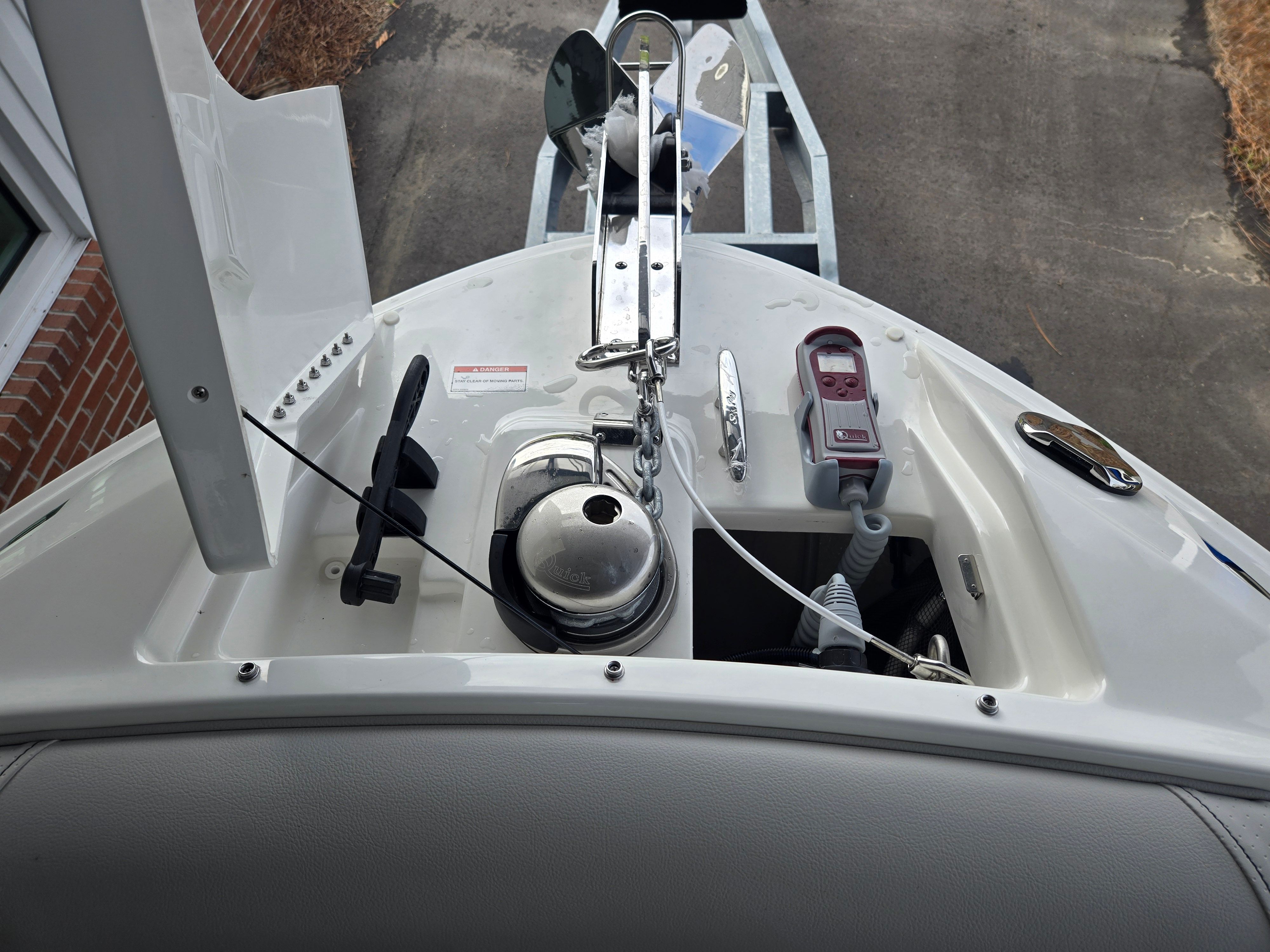 2026 Sea Ray SLX 260 Outboard Image Thumbnail #16