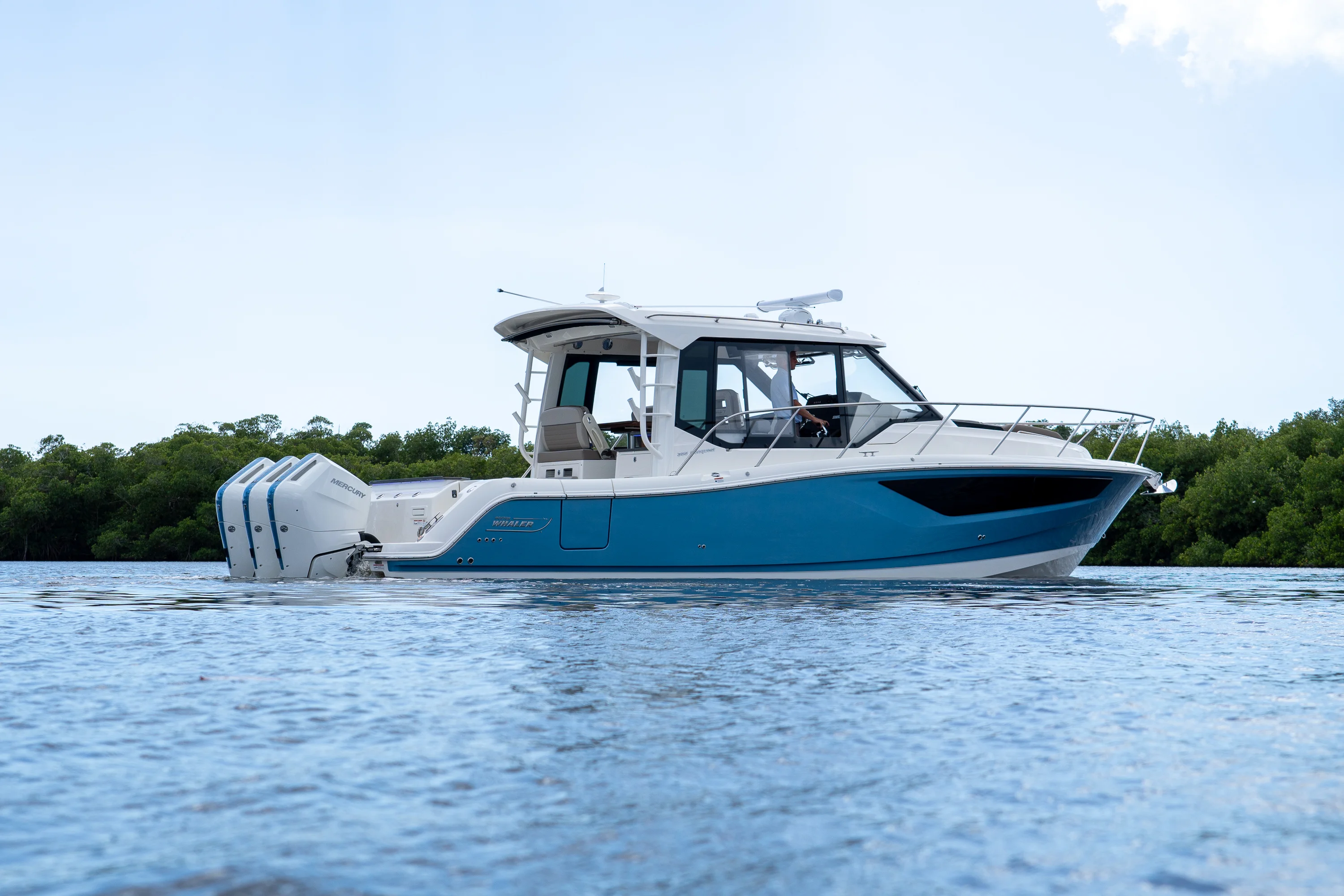 2026 Boston Whaler 365 Conquest Image Thumbnail #2