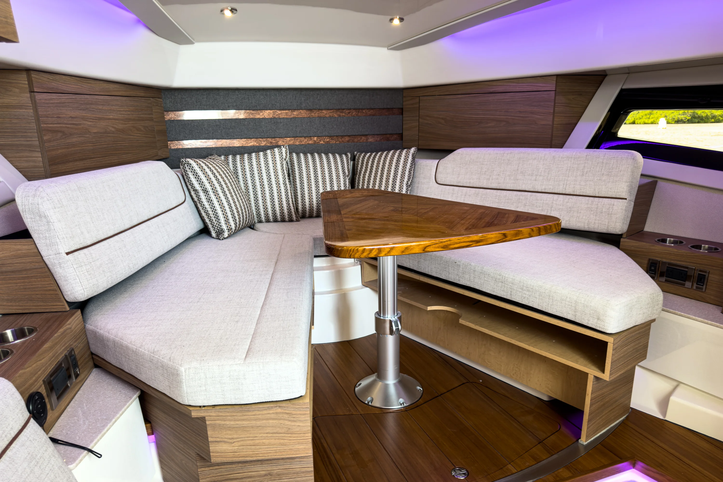 2026 Boston Whaler 365 Conquest Image Thumbnail #34