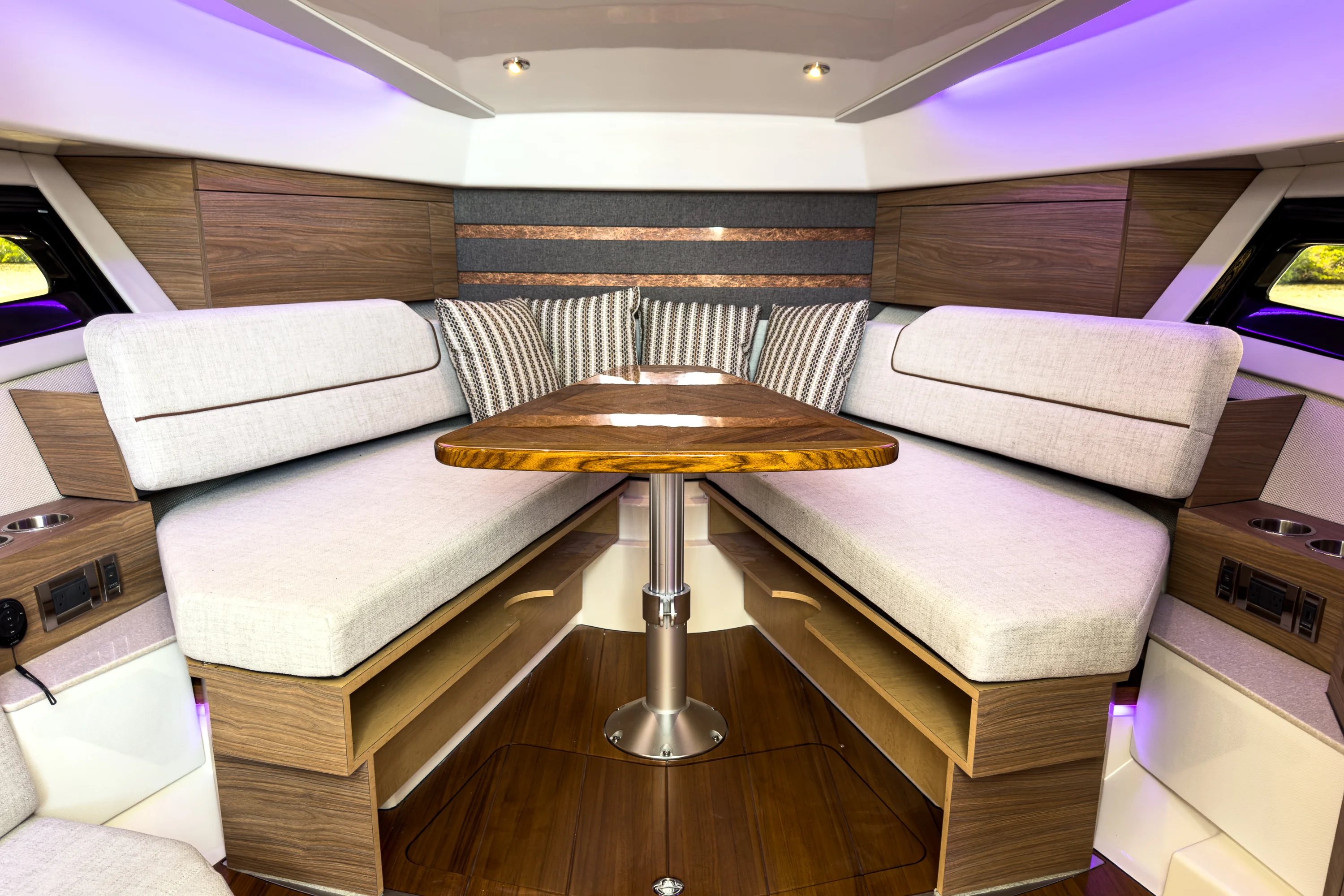 2026 Boston Whaler 365 Conquest Image Thumbnail #33