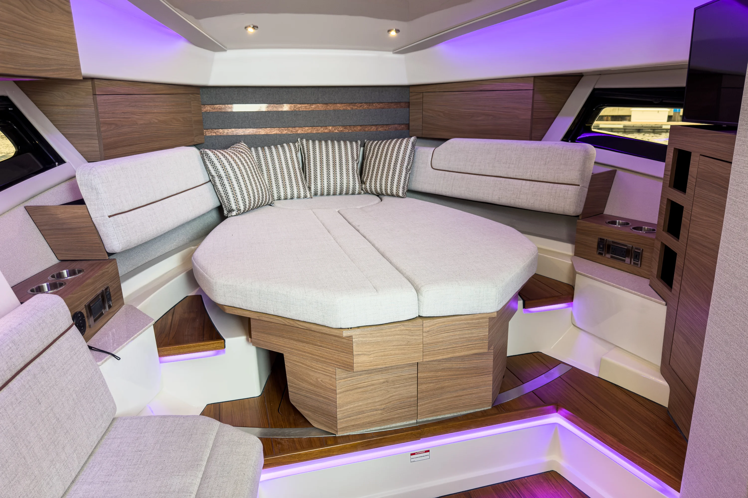 2026 Boston Whaler 365 Conquest Image Thumbnail #21