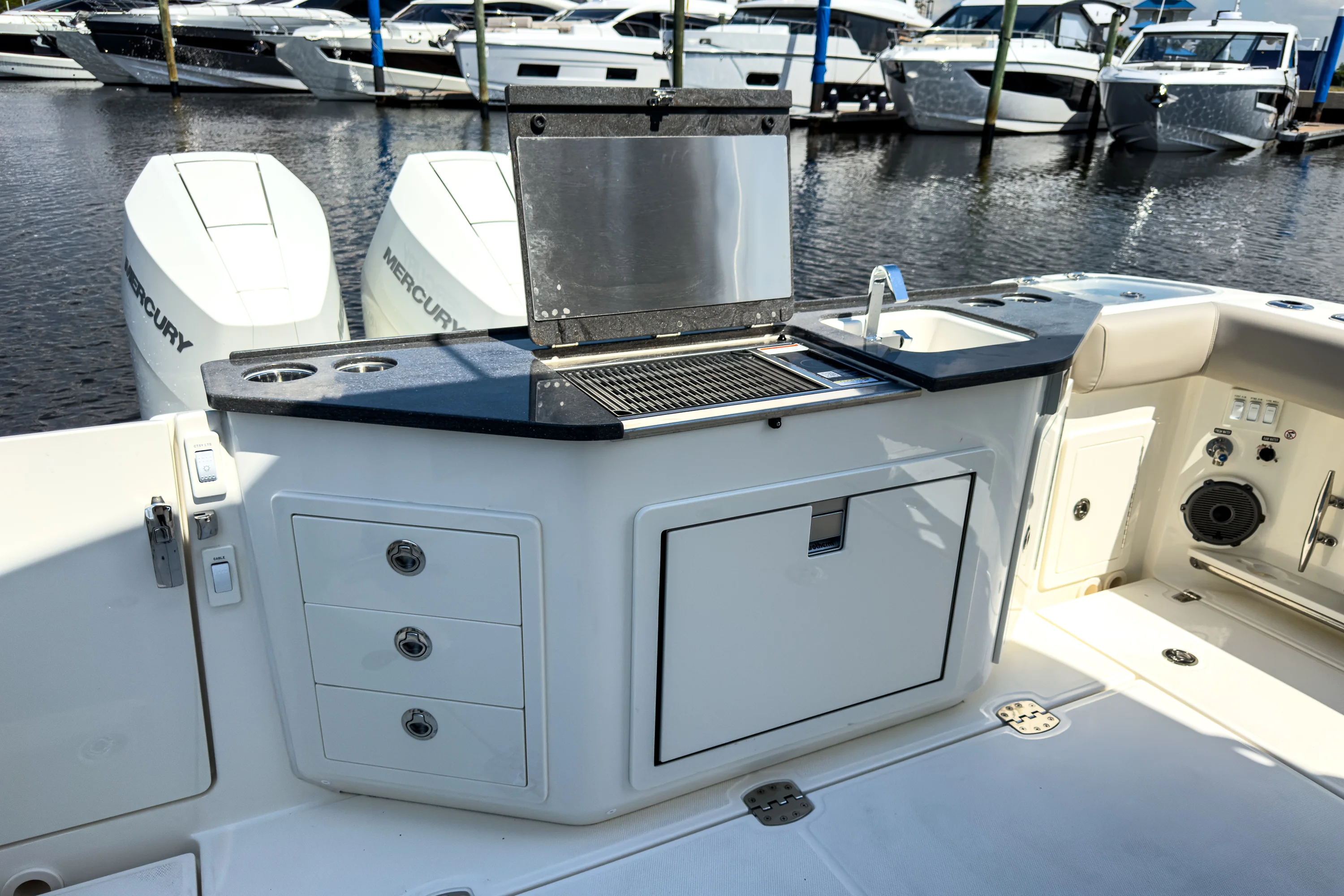 2026 Boston Whaler 365 Conquest Image Thumbnail #4