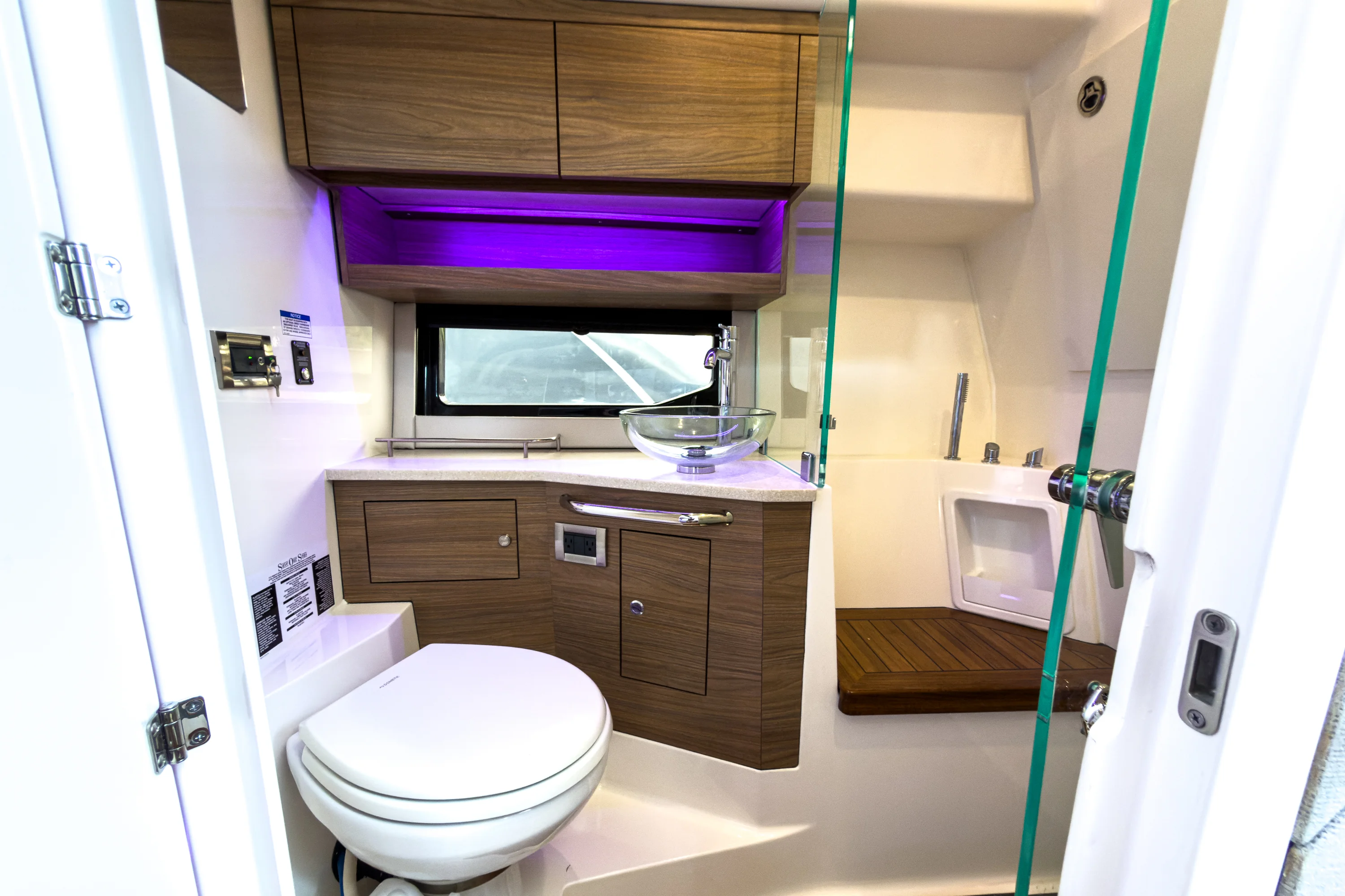 2026 Boston Whaler 365 Conquest Image Thumbnail #28