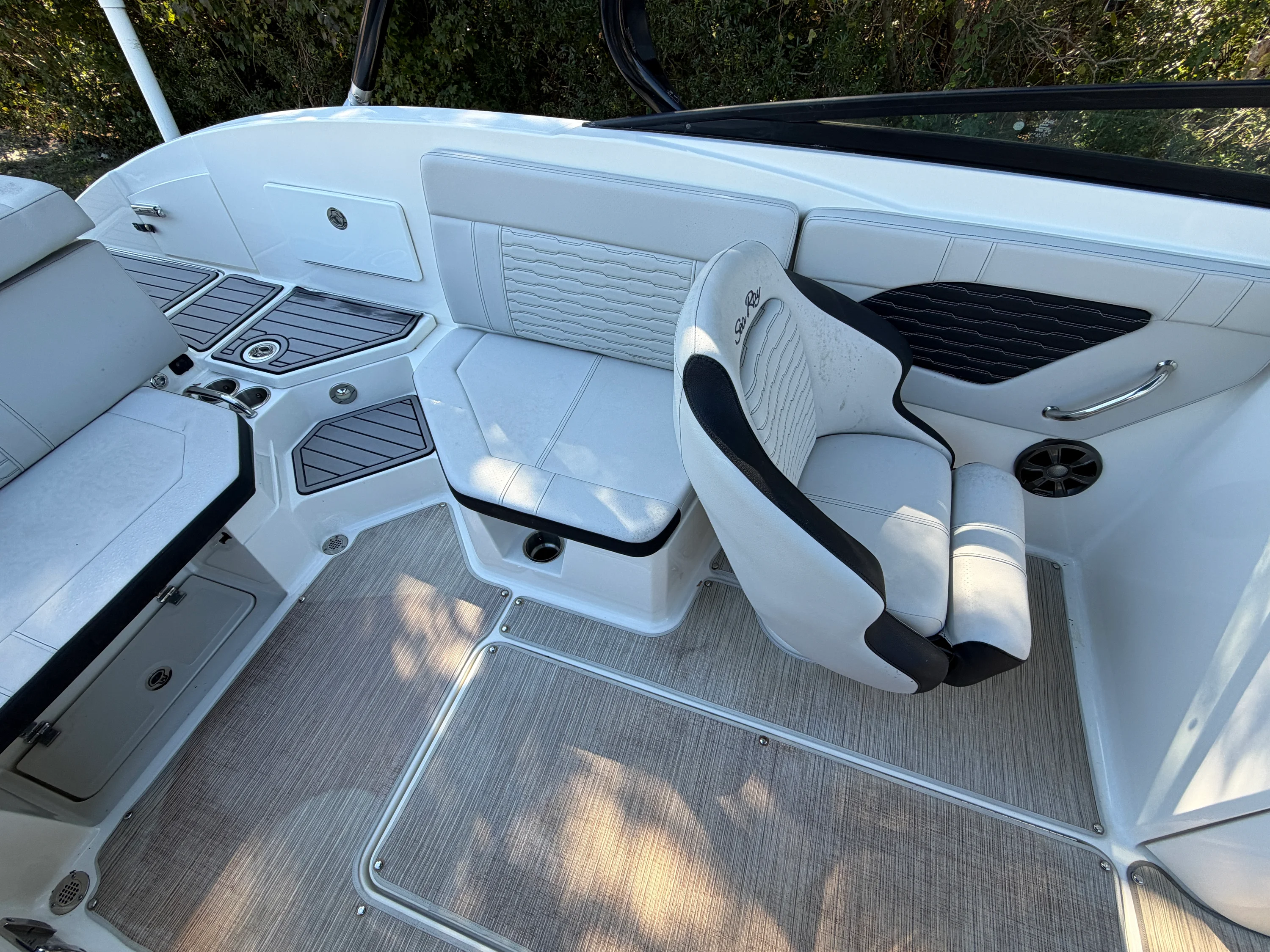 2022 Sea Ray 23 SPX Image Thumbnail #10