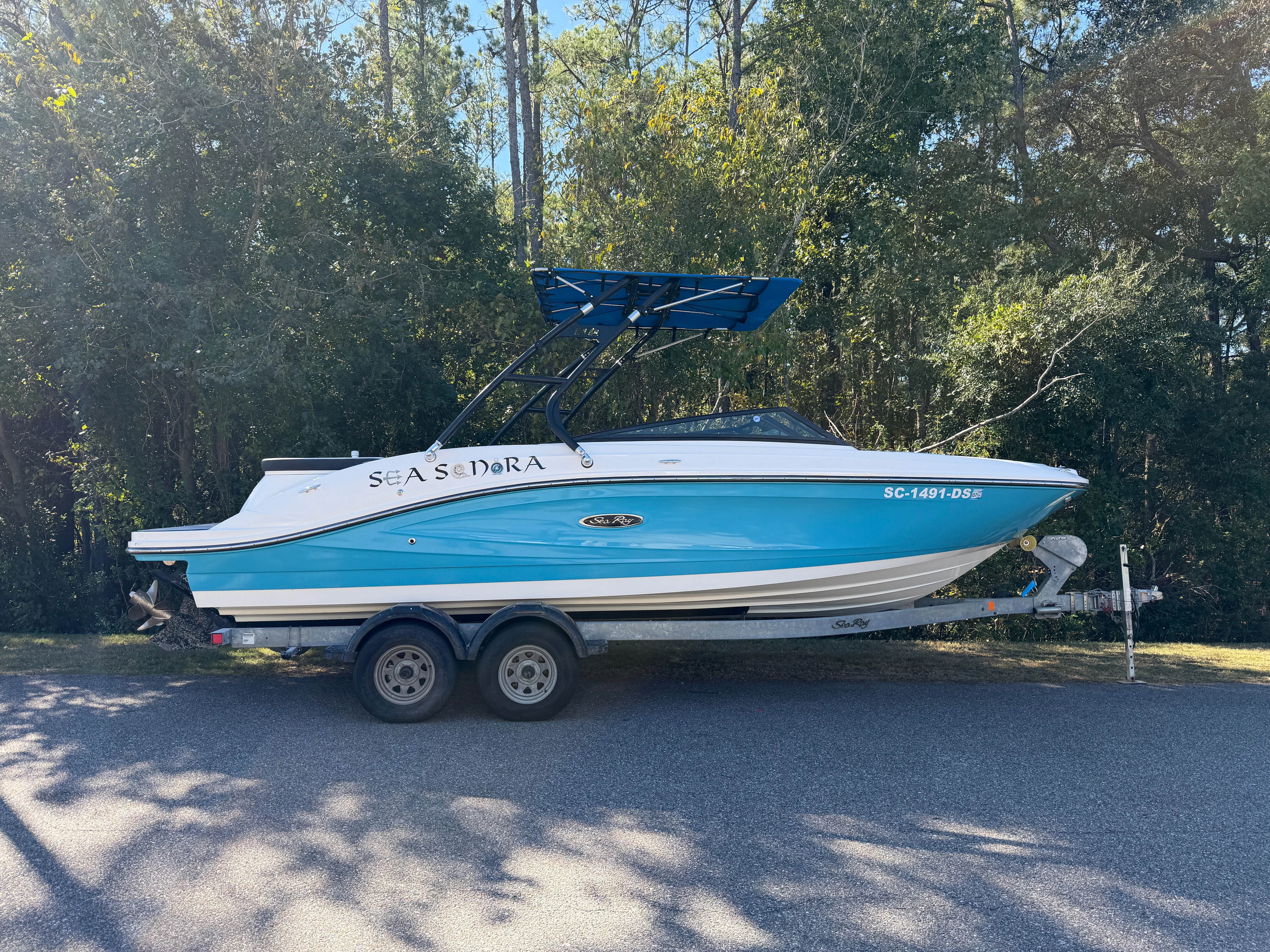 2022 Sea Ray 23 SPX Image Thumbnail #0