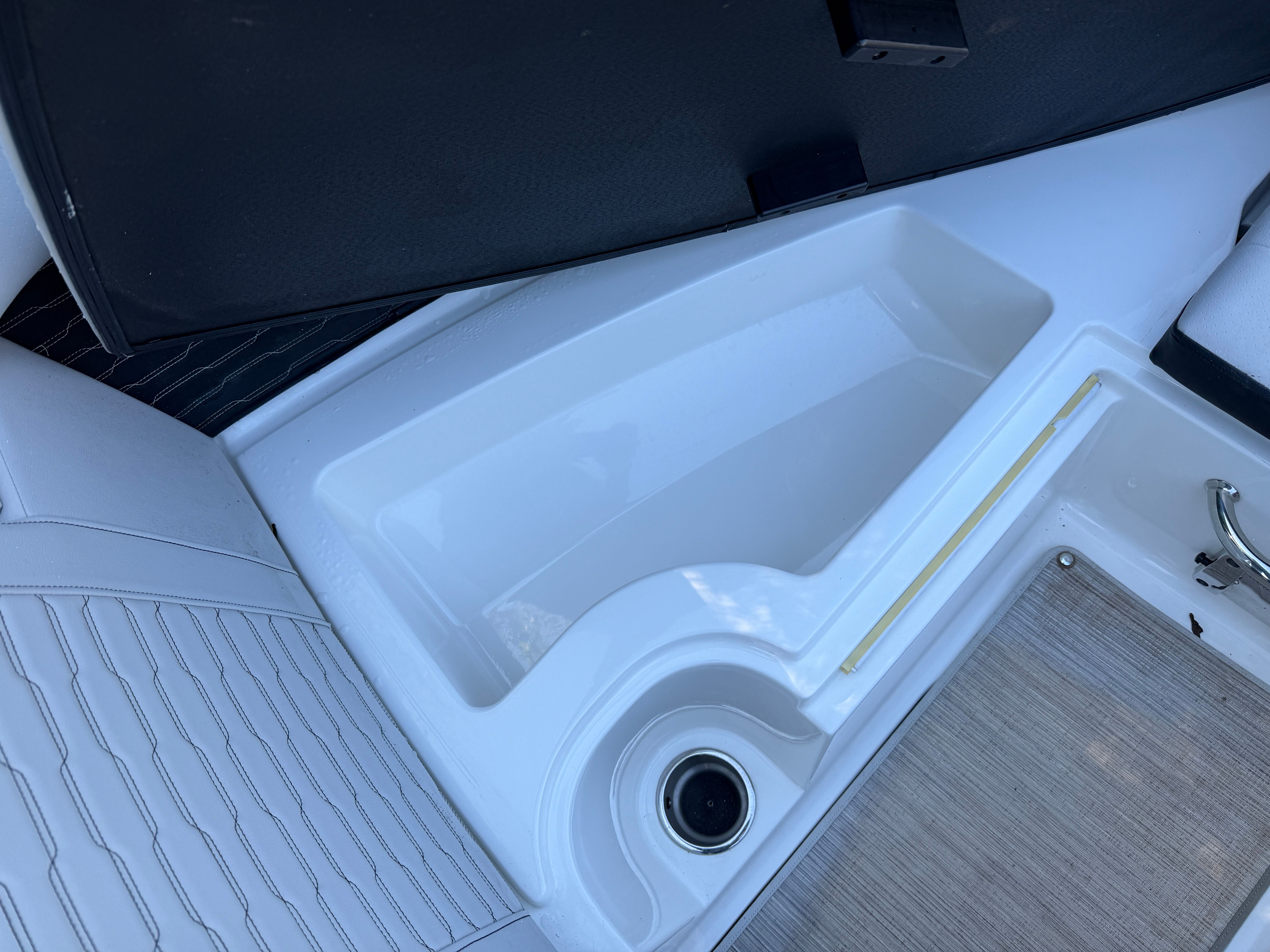 2022 Sea Ray 23 SPX Image Thumbnail #25