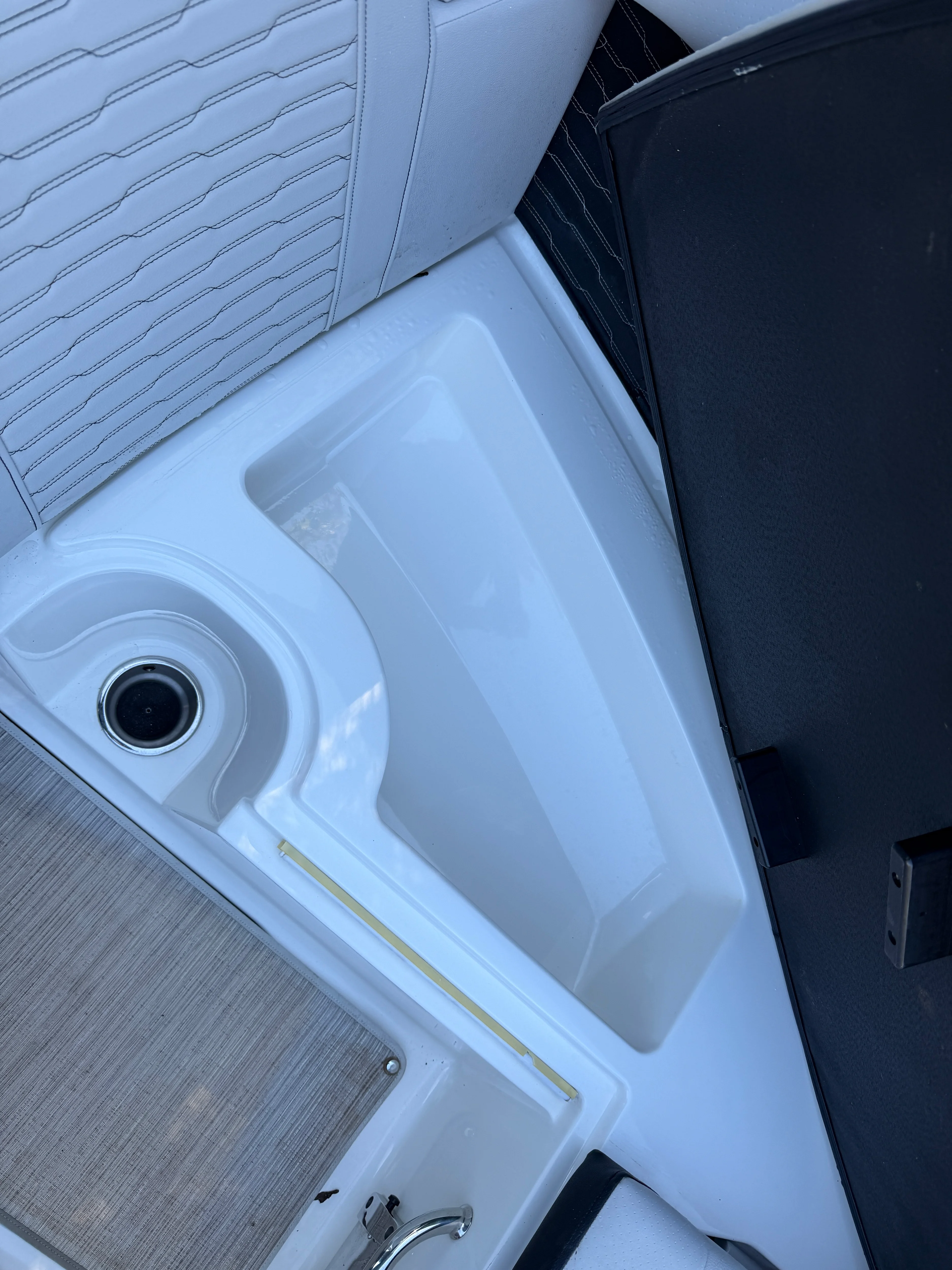 2022 Sea Ray 23 SPX Image Thumbnail #25