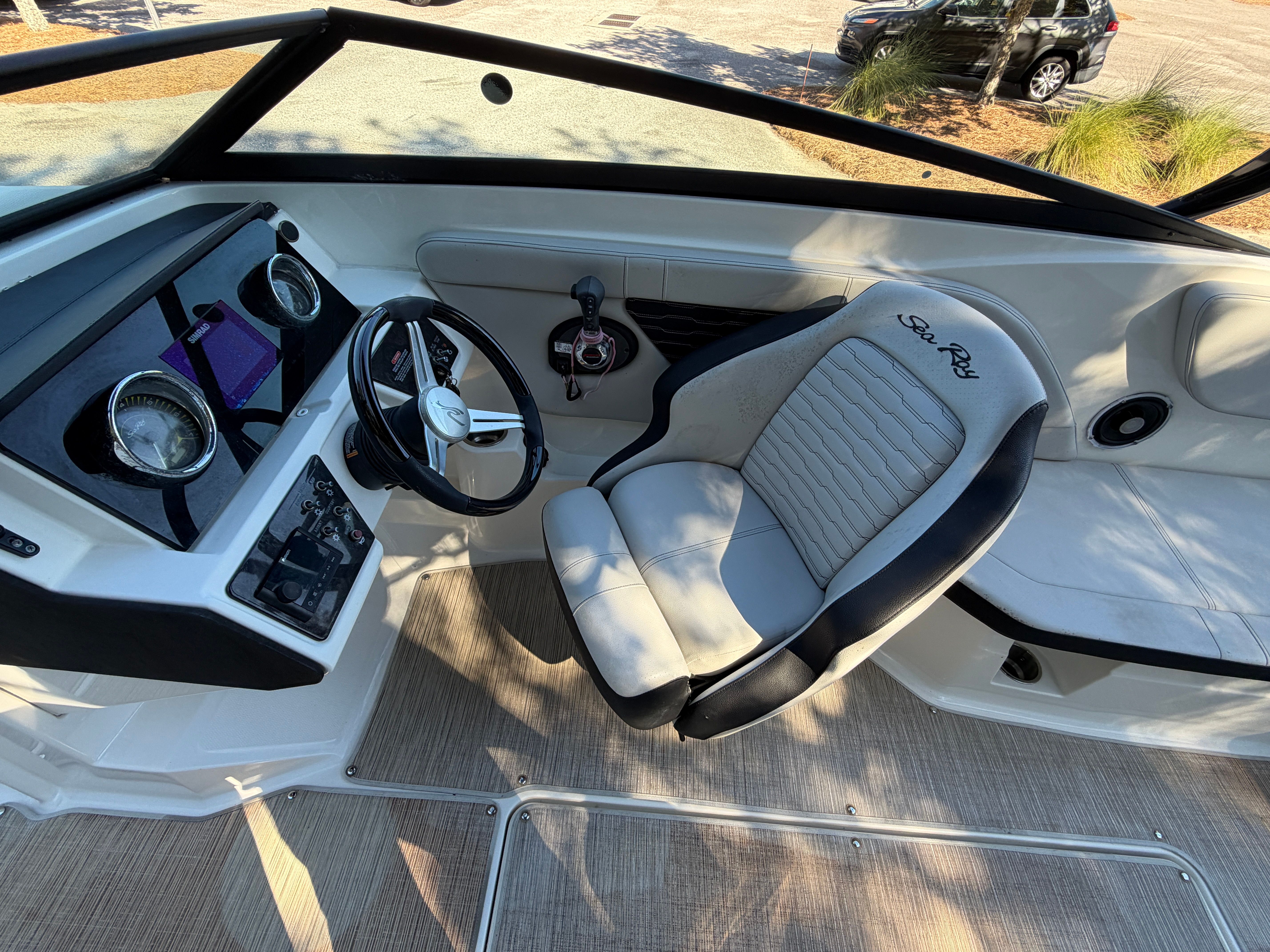 2022 Sea Ray 23 SPX Image Thumbnail #11