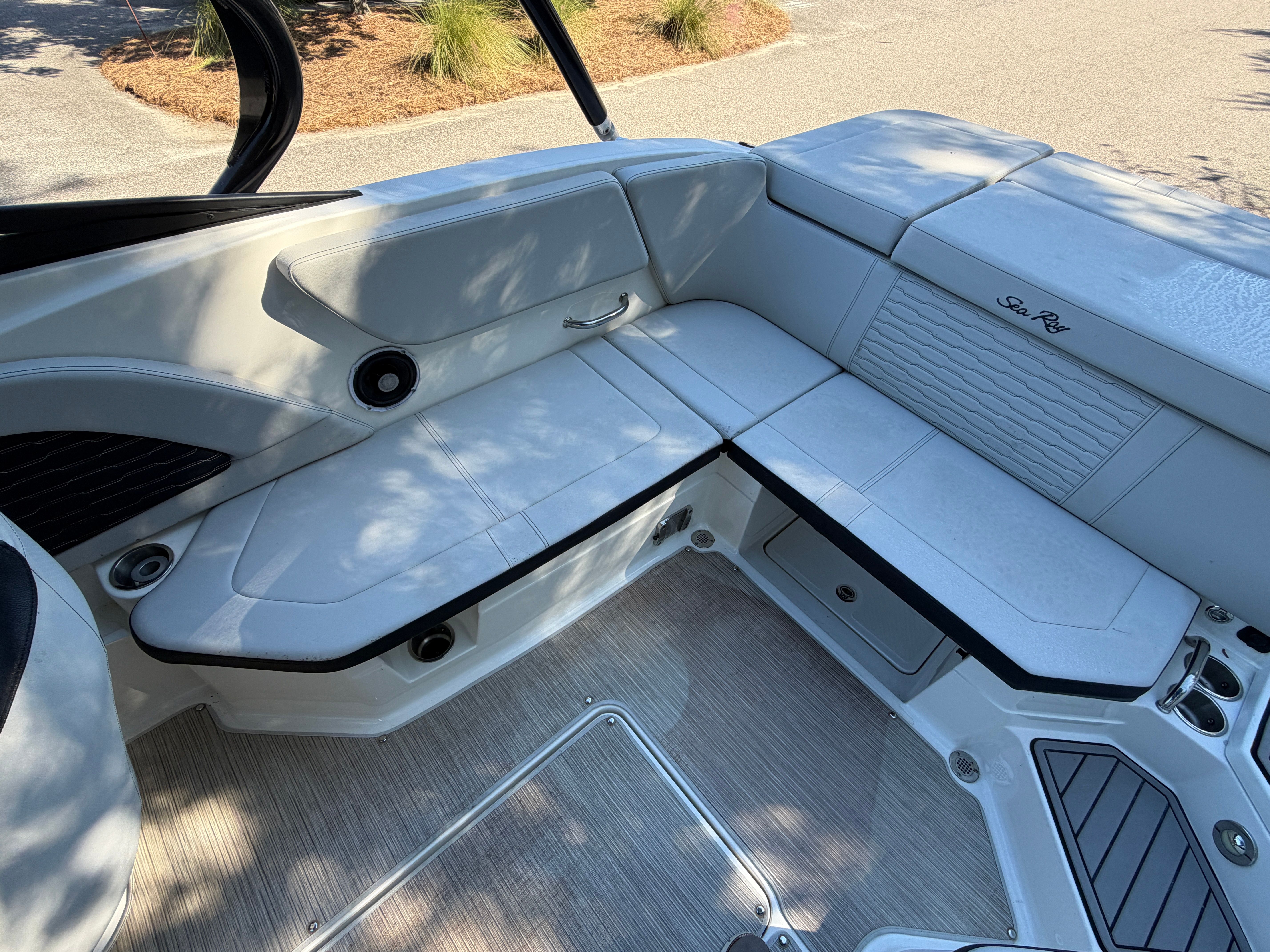 2022 Sea Ray 23 SPX Image Thumbnail #7