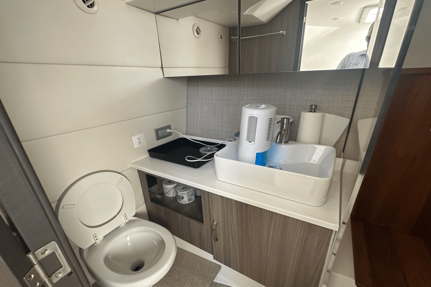 2022 Regal 38 SAV Image Thumbnail #50