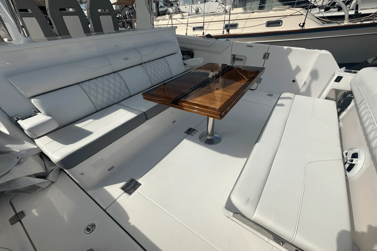 2022 Regal 38 SAV Image Thumbnail #19