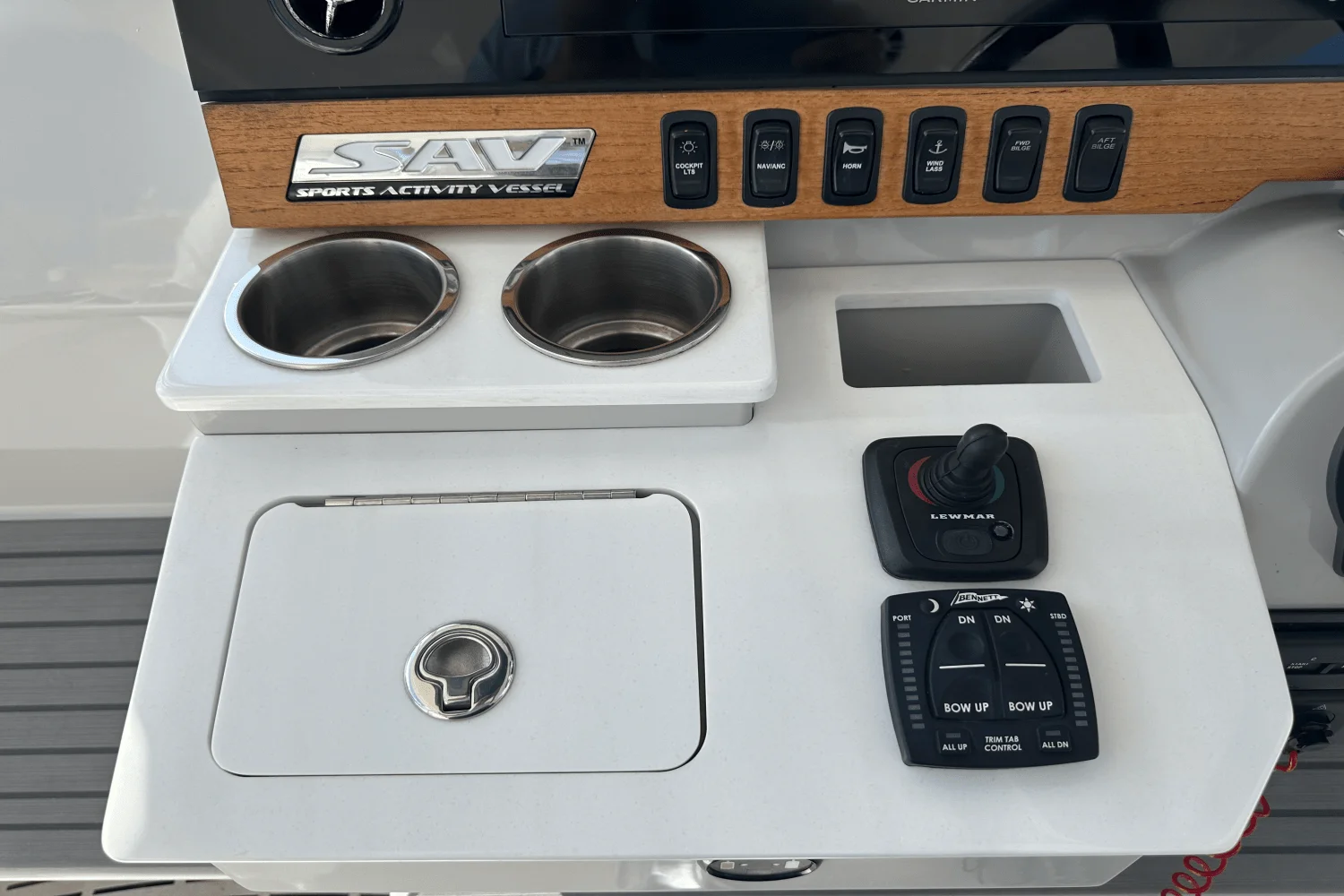 2022 Regal 38 SAV Image Thumbnail #11