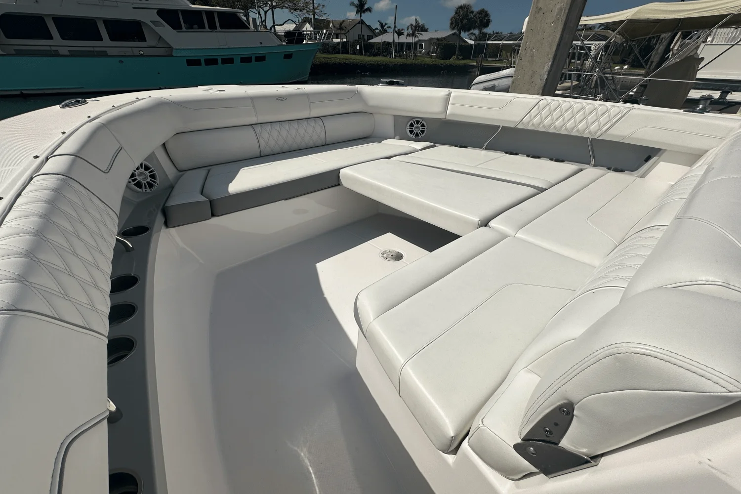 2022 Regal 38 SAV Image Thumbnail #38