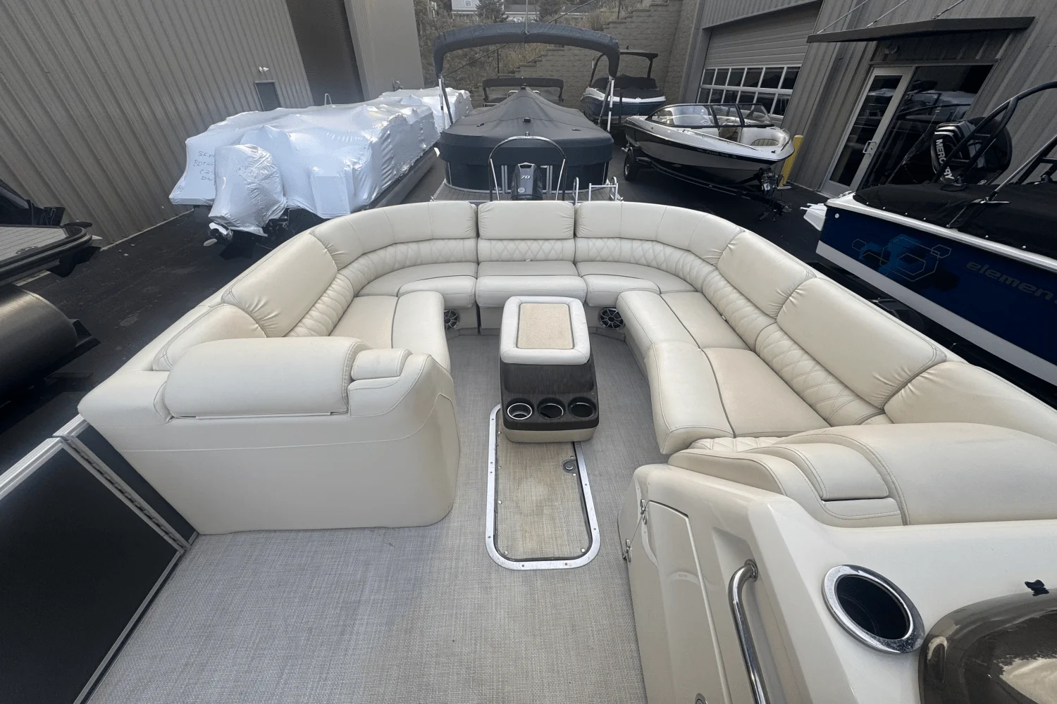 2015 Bennington 2575 QCW Image Thumbnail #17