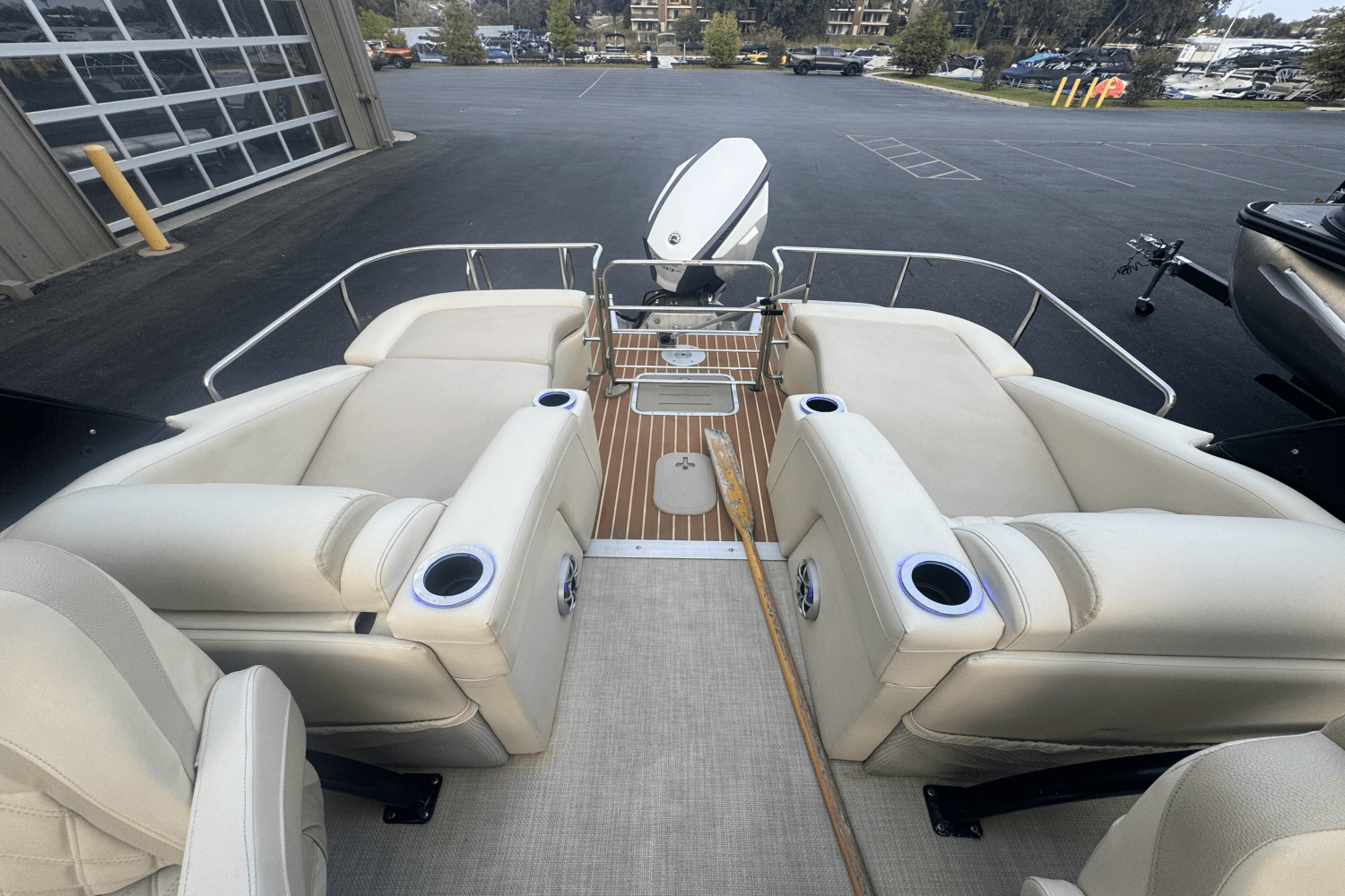 2015 Bennington 2575 QCW Image Thumbnail #12