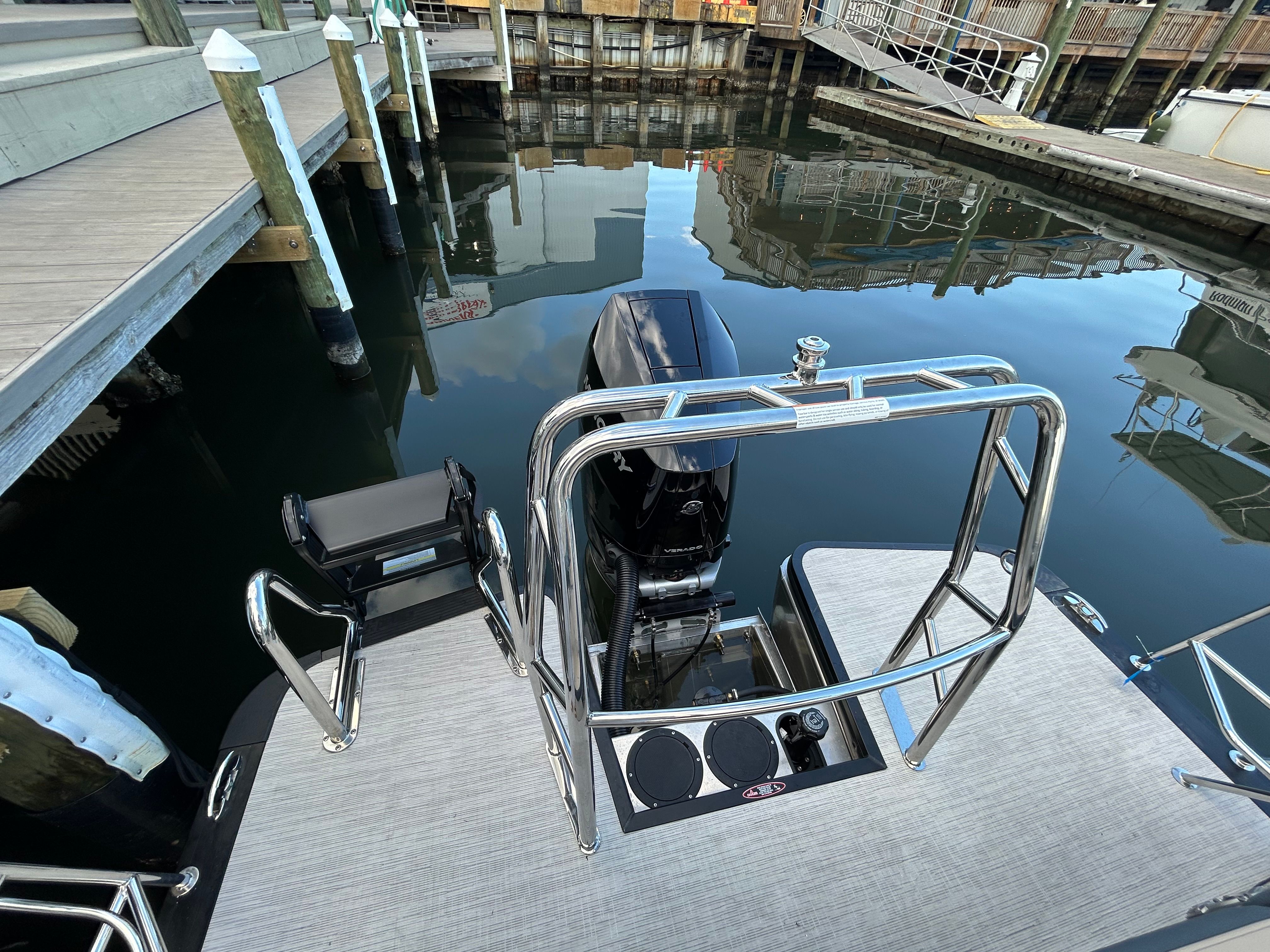 2026 Harris Grand Mariner 250 Image Thumbnail #8