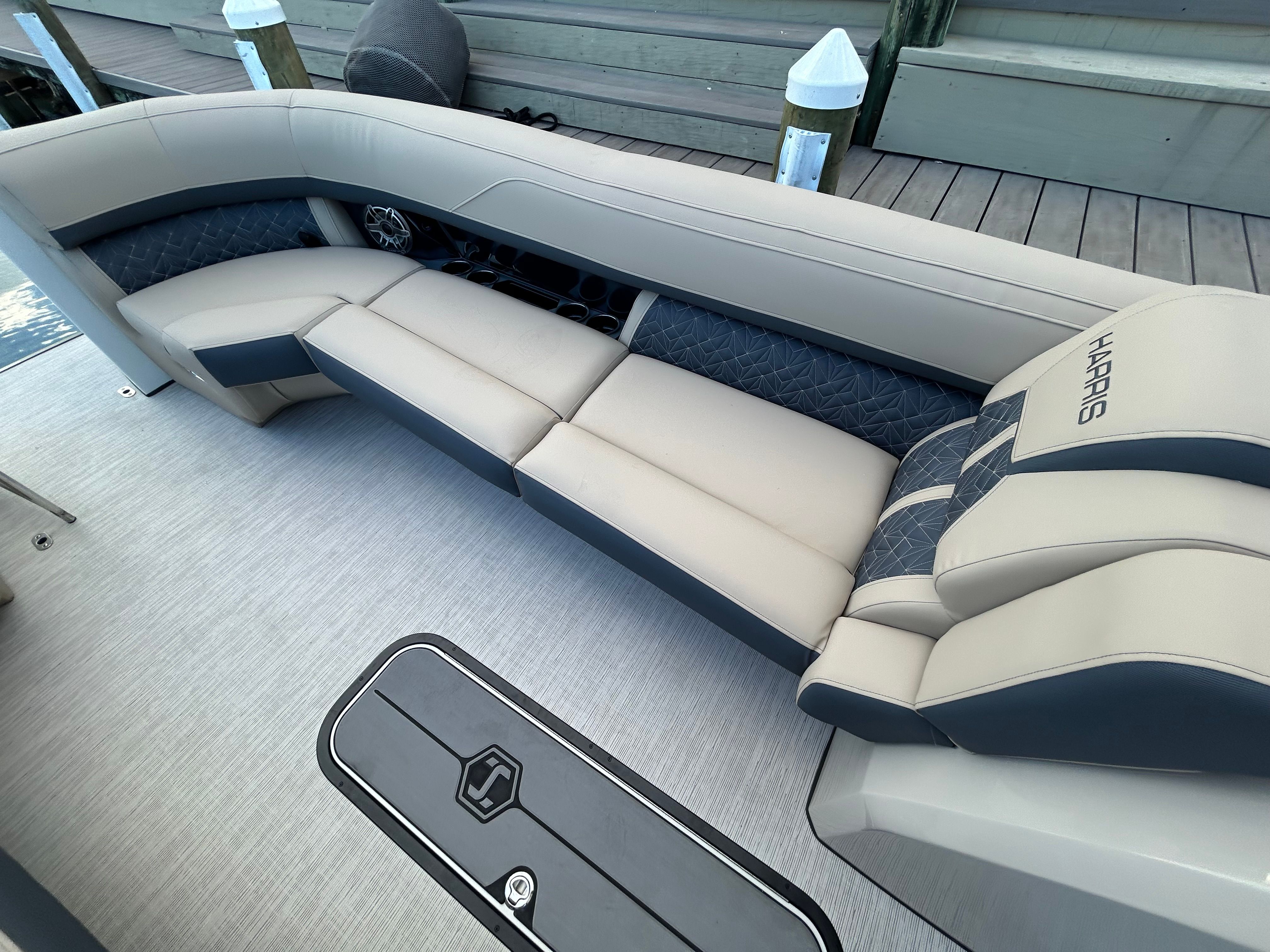 2026 Harris Grand Mariner 250 Image Thumbnail #19