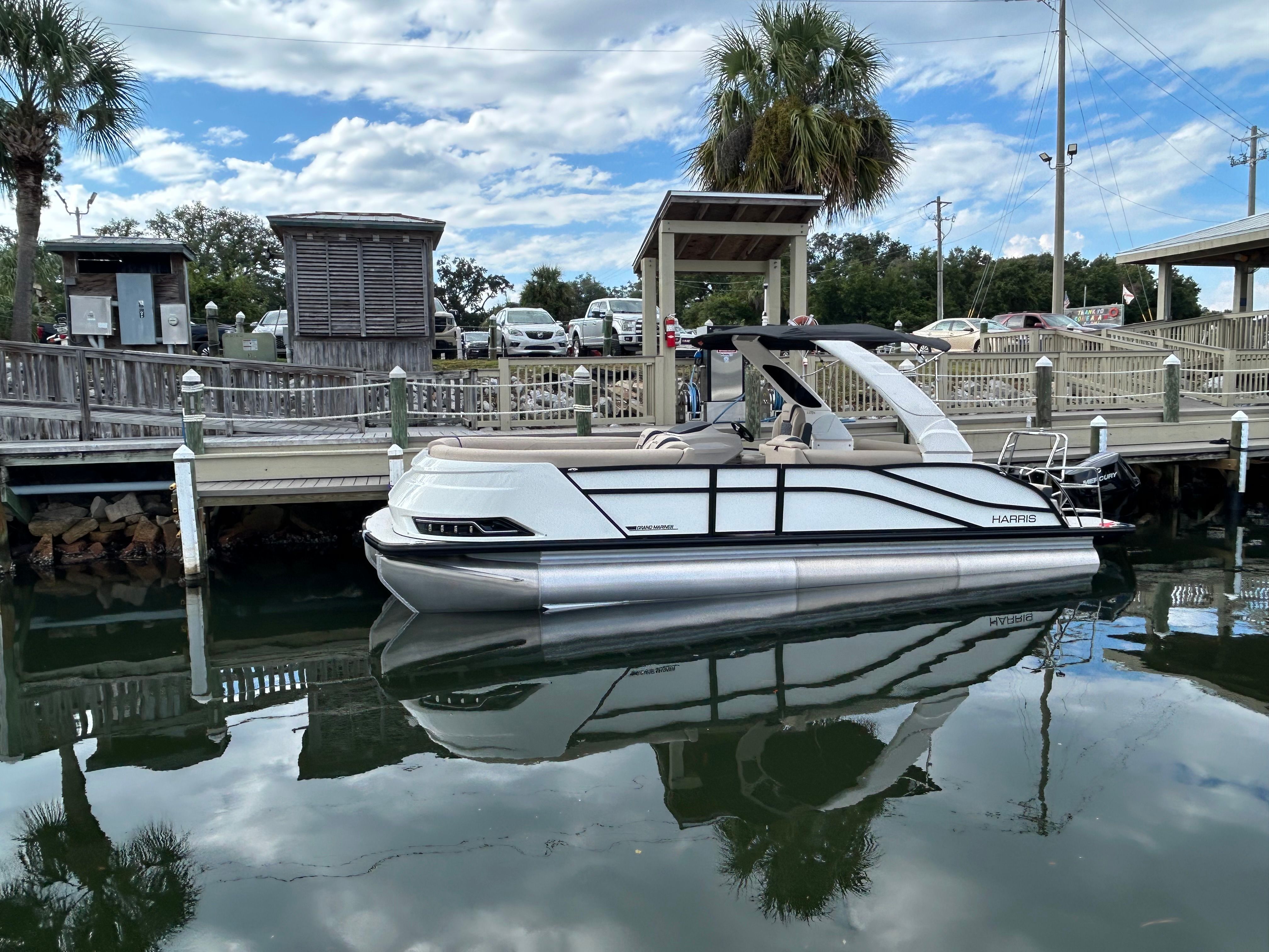 2026 Harris Grand Mariner 250 Image Thumbnail #6