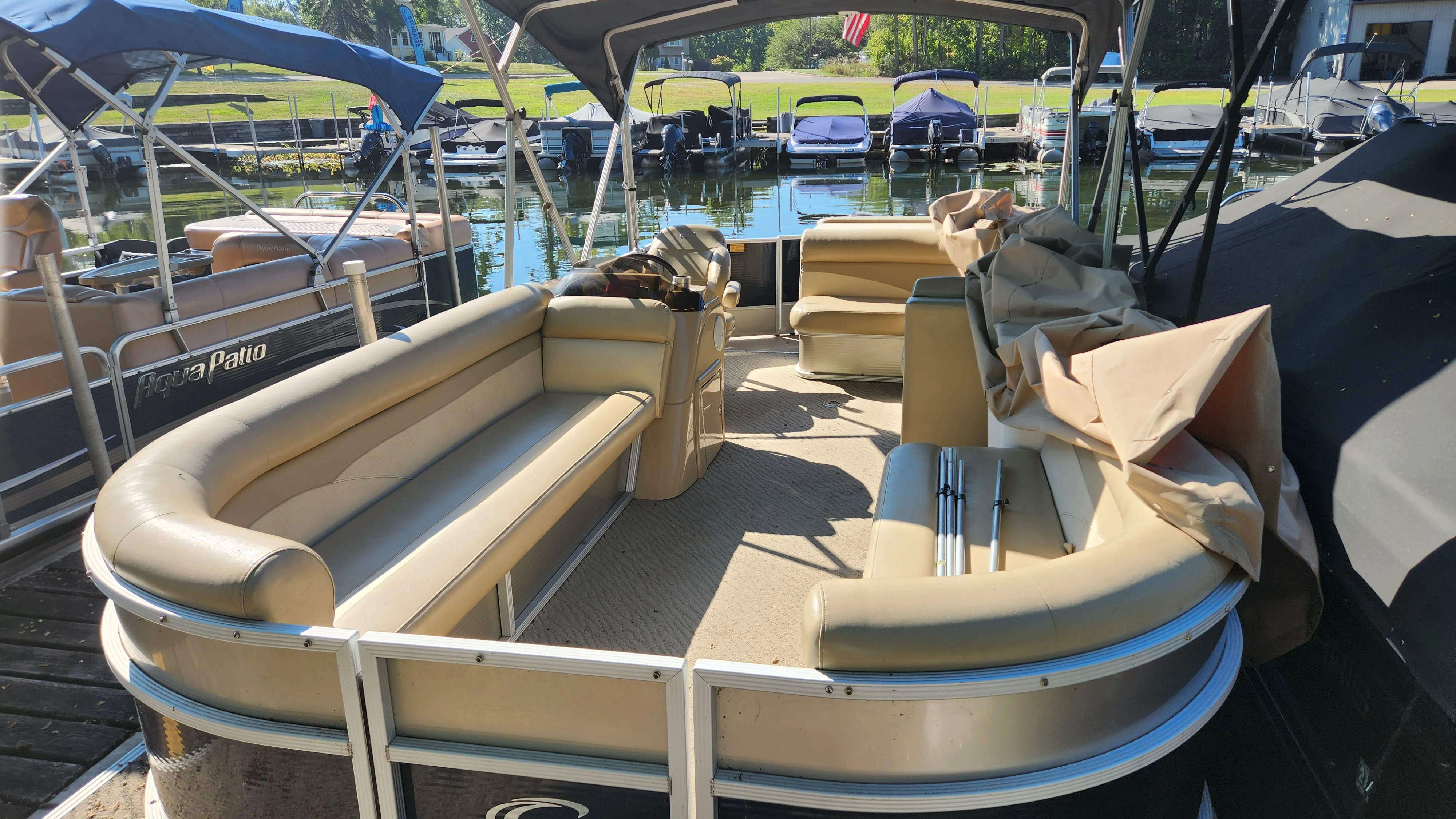 2013 Crest 220 WAVE V Image Thumbnail #1