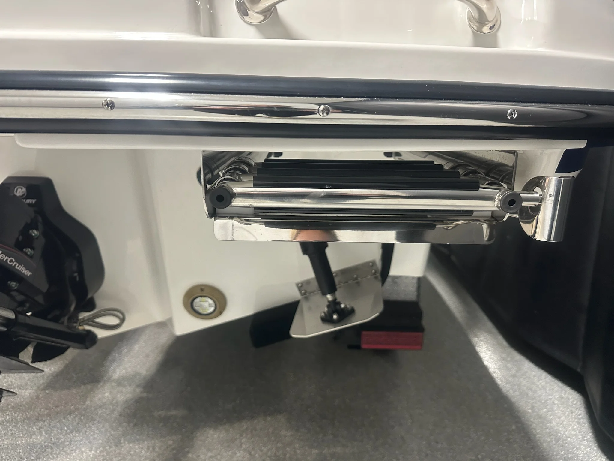 2026 Sea Ray SLX 260 Image Thumbnail #14