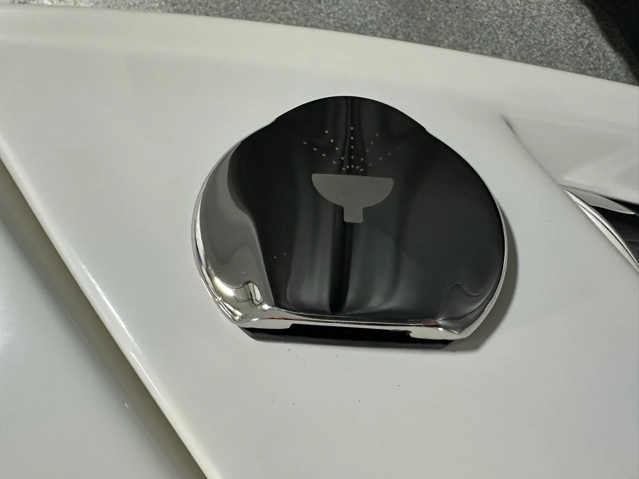 2026 Sea Ray SLX 260 Image Thumbnail #91