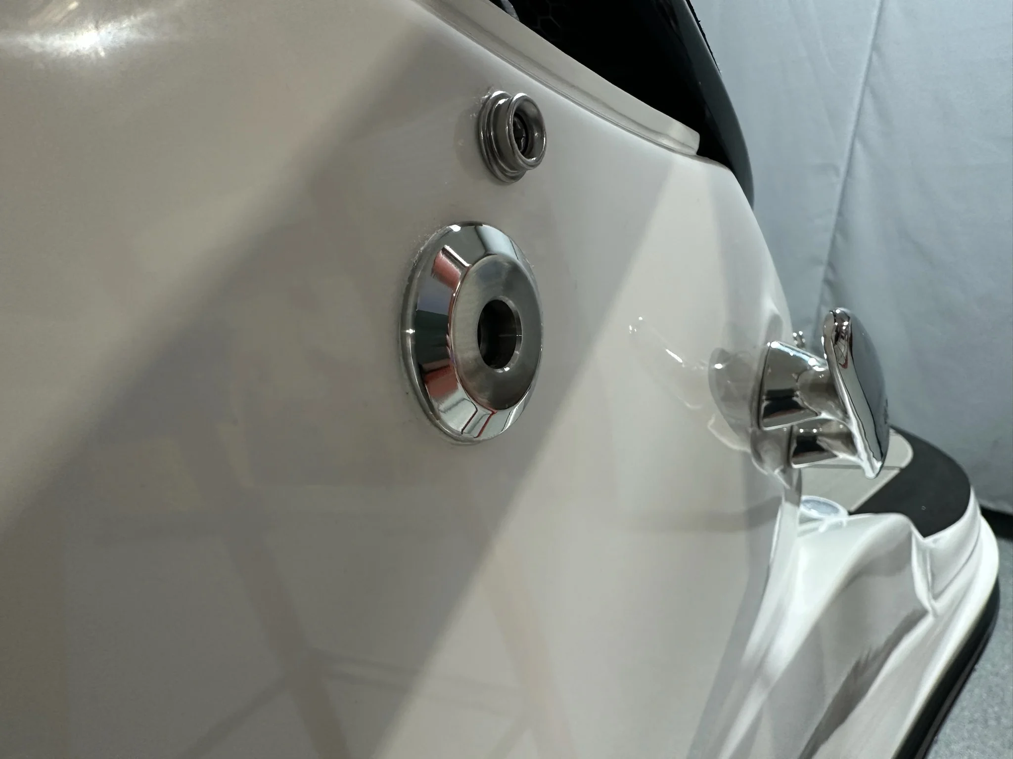 2026 Sea Ray SLX 260 Image Thumbnail #11