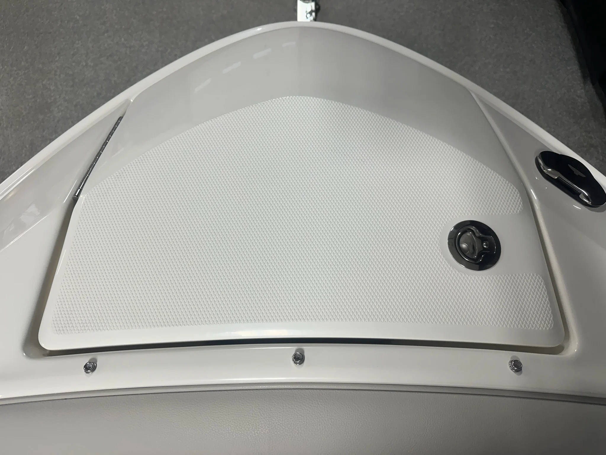 2026 Sea Ray SLX 260 Image Thumbnail #89