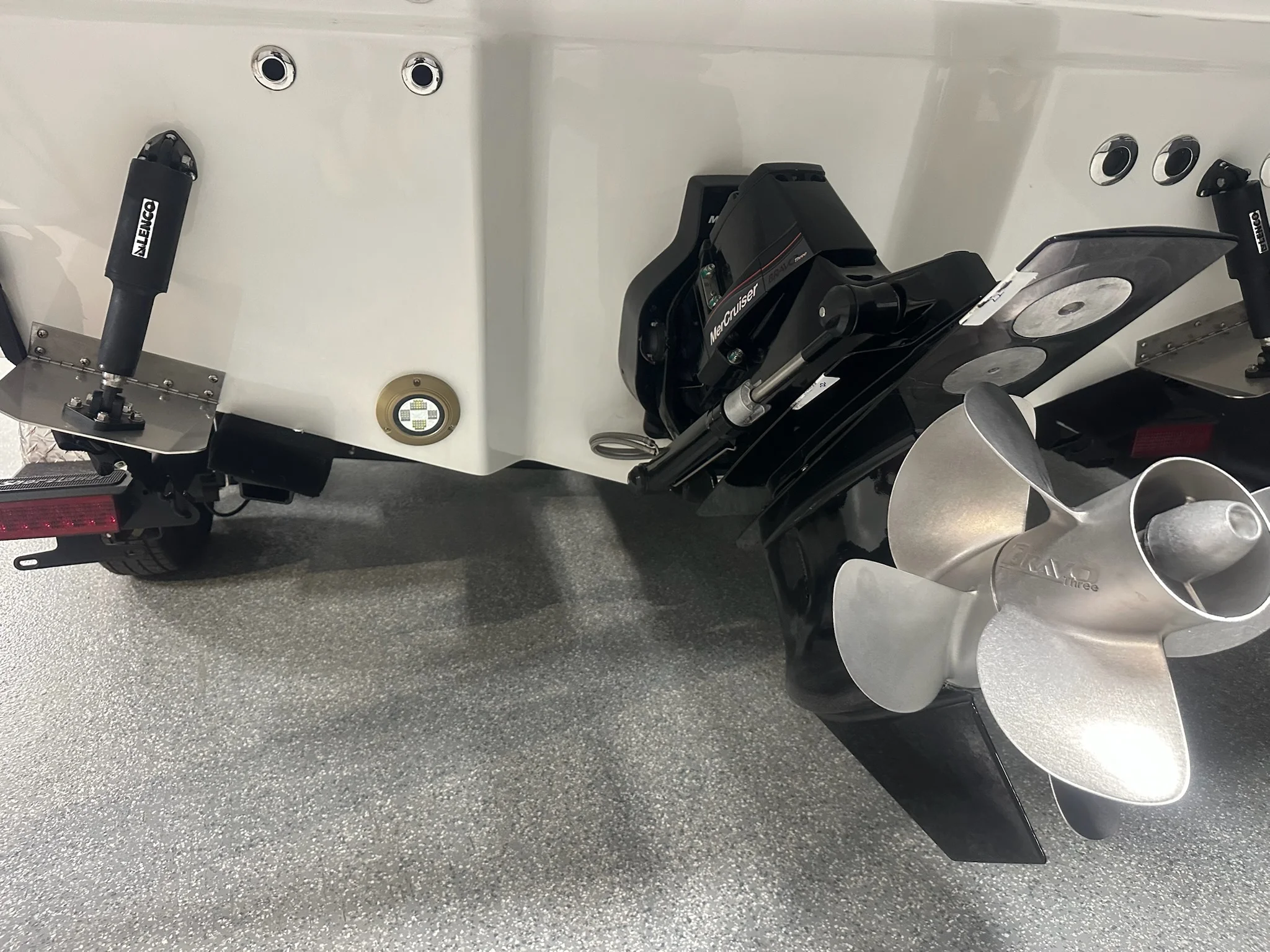 2026 Sea Ray SLX 260 Image Thumbnail #12