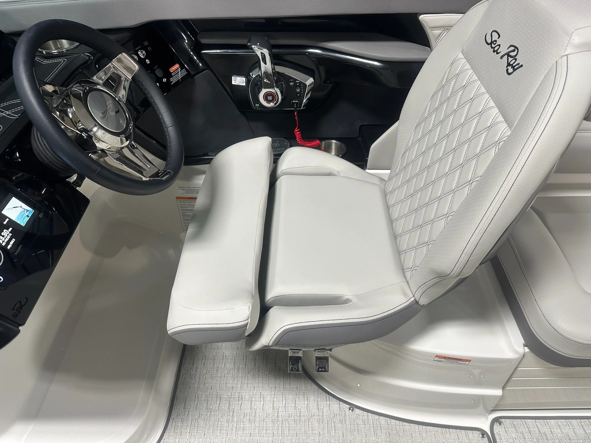 2026 Sea Ray SLX 260 Image Thumbnail #66