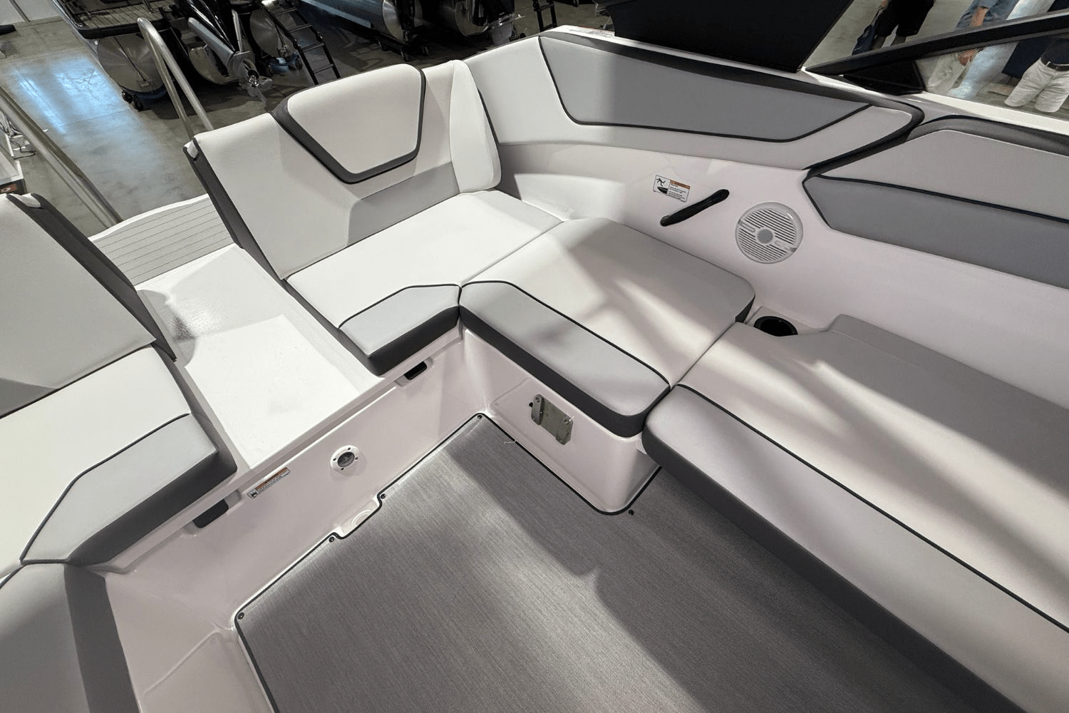 2026 Yamaha AR220 Image Thumbnail #14