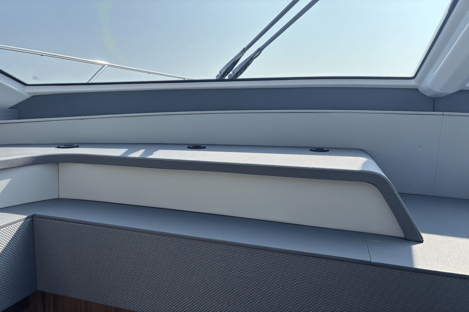 2024 Cruisers Yachts 60 CANTIUS Image Thumbnail #28