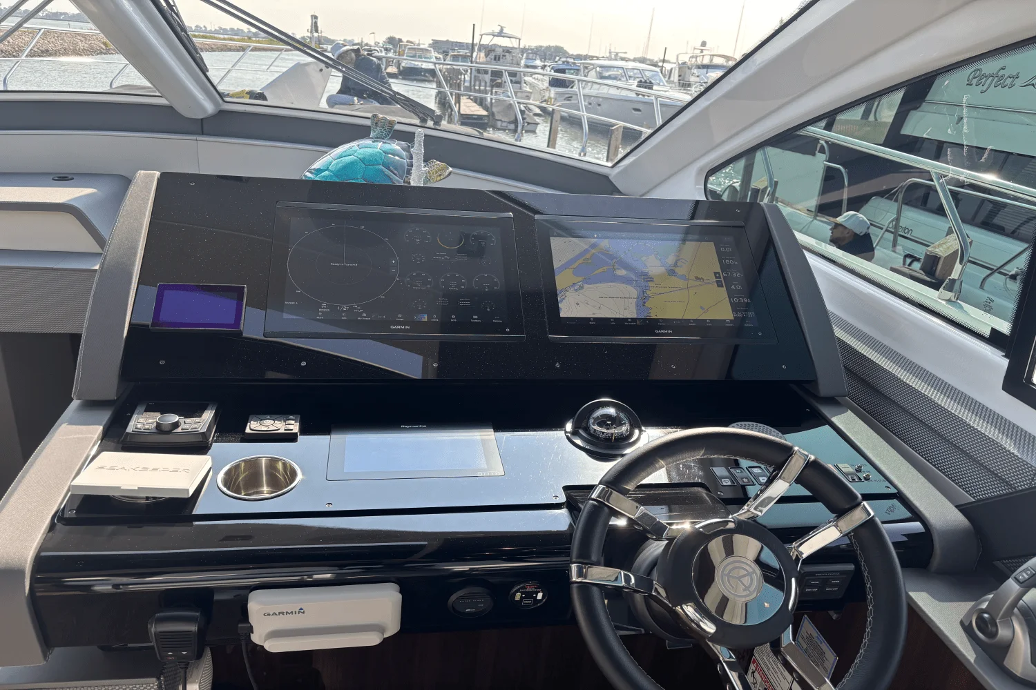 2024 Cruisers Yachts 60 CANTIUS Image Thumbnail #22