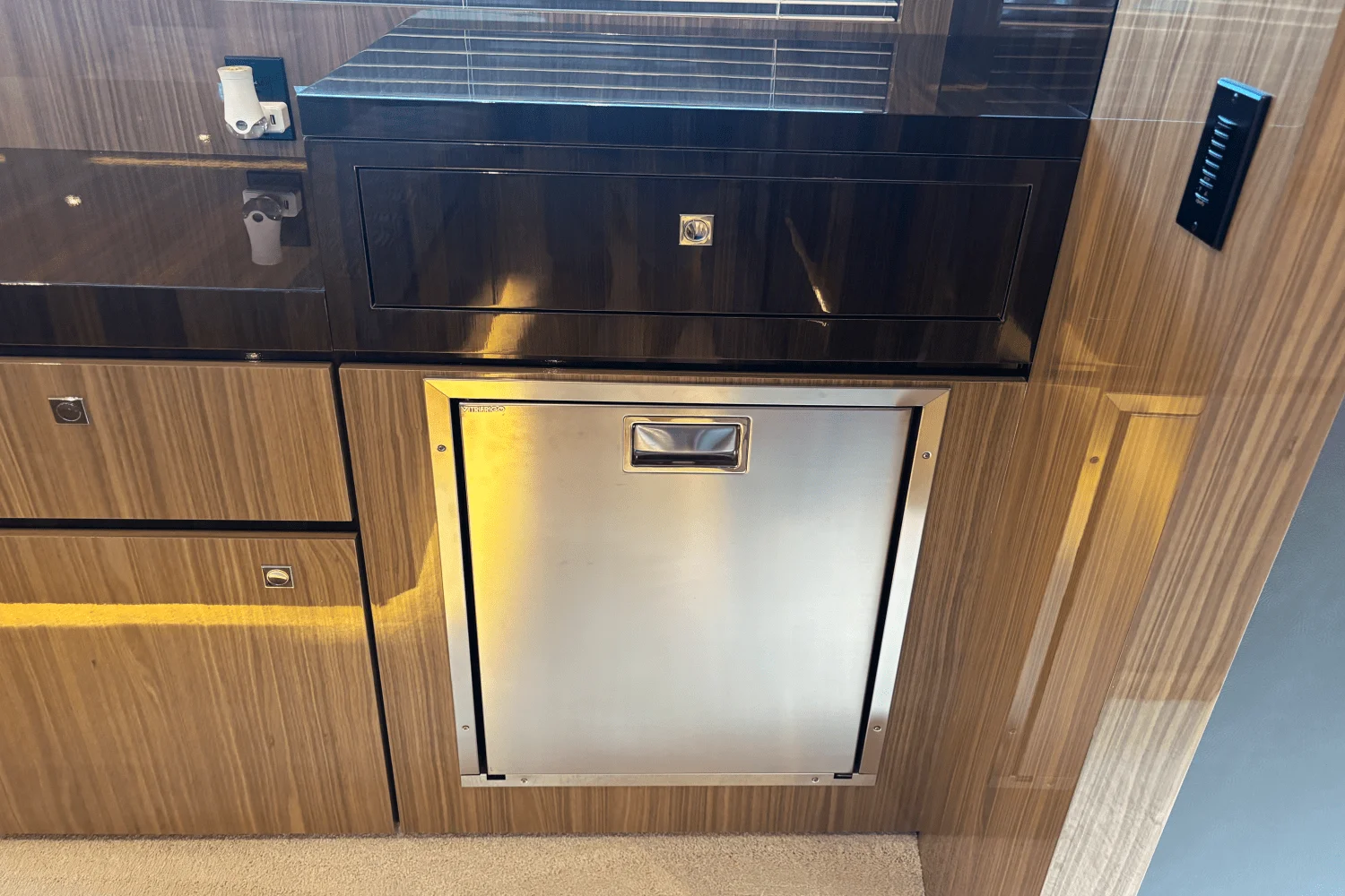 2024 Cruisers Yachts 60 CANTIUS Image Thumbnail #51