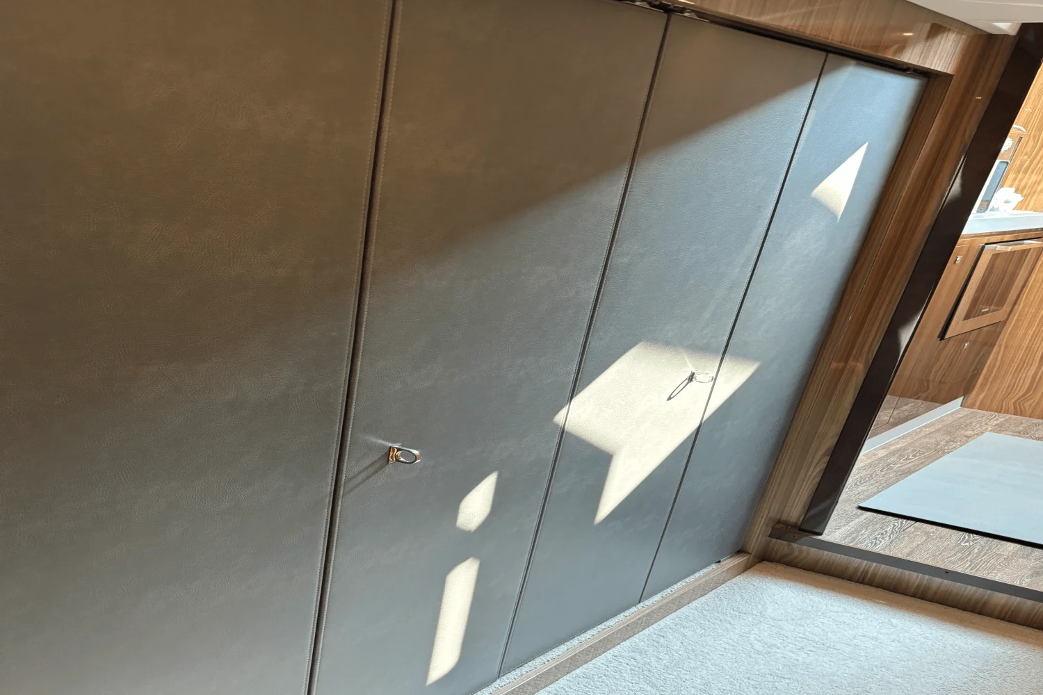 2024 Cruisers Yachts 60 CANTIUS Image Thumbnail #57