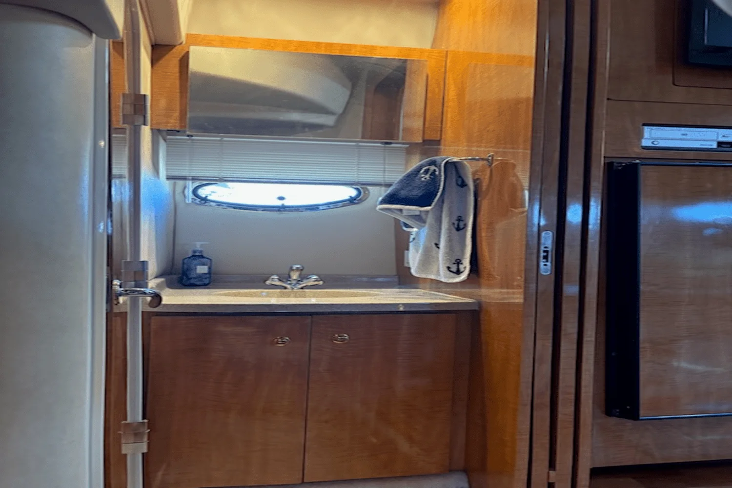 2002 Regal COMMODORE 3860 Image Thumbnail #55